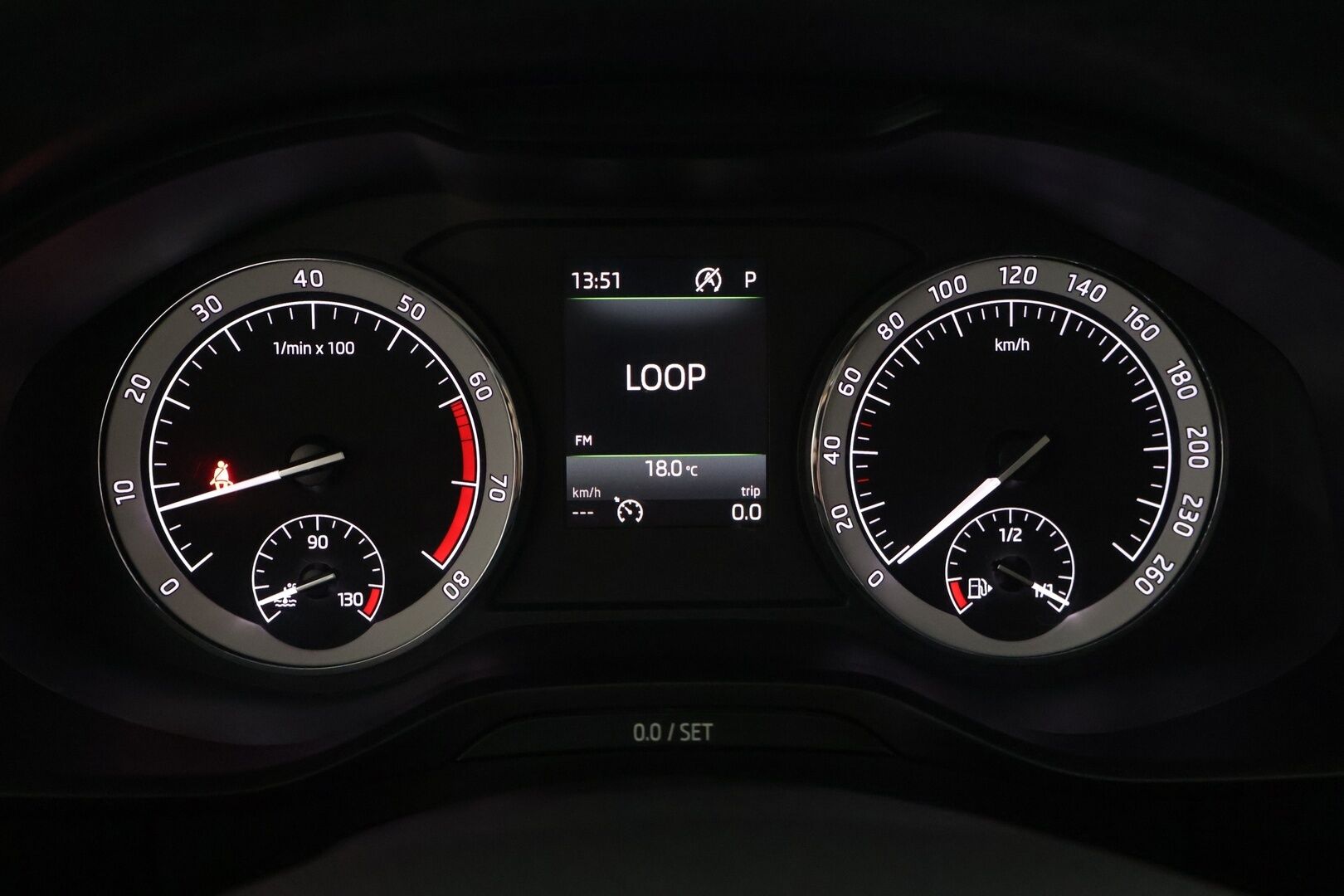 Skoda Kodiaq 2017 1,4 TSI ACT Ambition DSG Autom. / Webasto / Koukku / Tutkat / Sähkökontti - Suomi auto / Vakionopeudensäädin / AppleCarPlay / LED ajovalot / Lämmitettävä ohjauspyörä