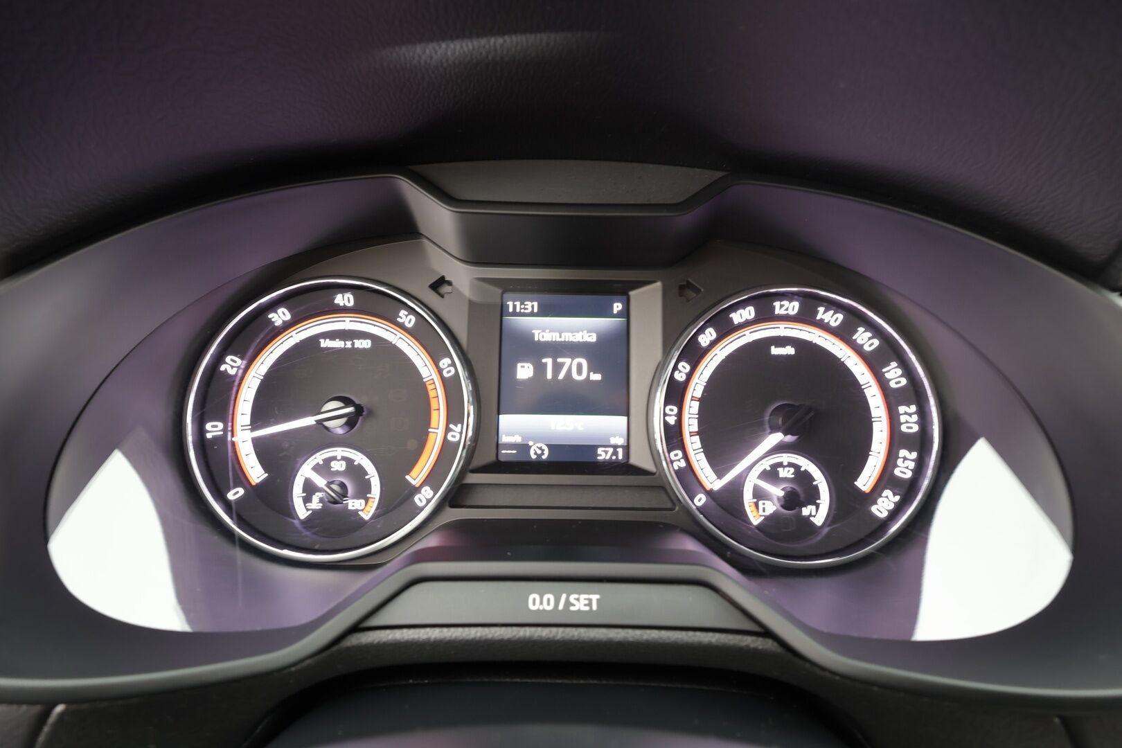 Skoda Octavia 2018 Combi 2,0 TSI RS DSG Autom. * Facelift / Webasto / Adapt.Vakkari / Peruutuskamera / LED / BLIS / KeylessGo - Suomi-auto / Kahdet renkaat - HULLUT JOULUT KORKOTARJOUS 2,49% 