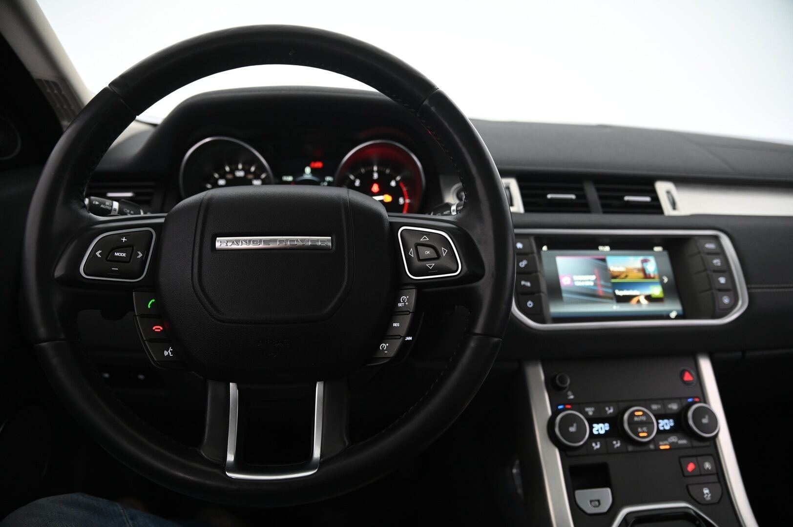 Land Rover Range Rover Evoque 2017 2,0 TD4 150 Aut SE Dynamic Business - MYYDÄÄN HUUTOKAUPAT.COM 