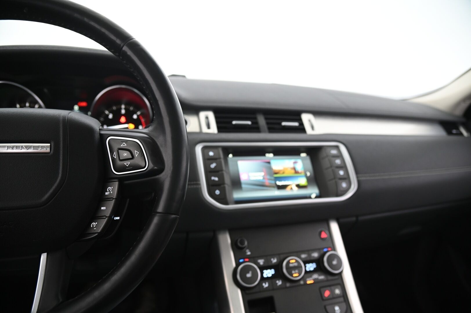 Land Rover Range Rover Evoque 2017 2,0 TD4 150 Aut SE Dynamic Business - MYYDÄÄN HUUTOKAUPAT.COM 