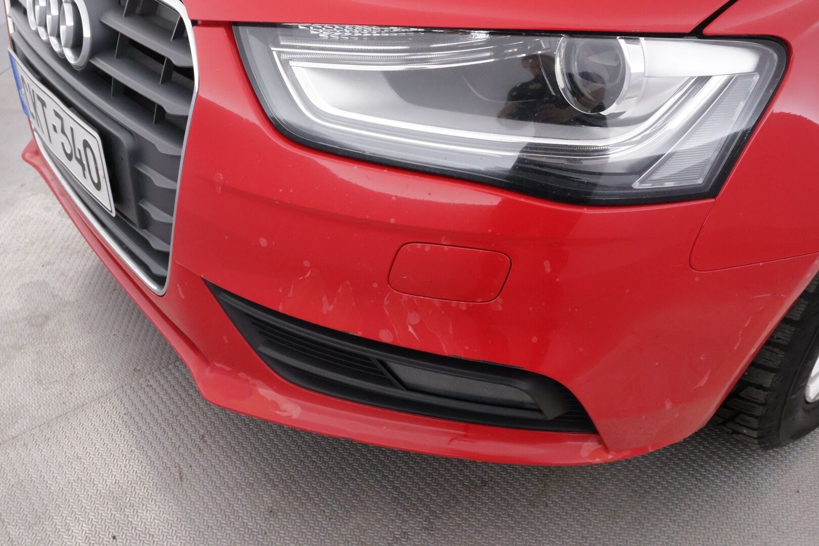 Audi A4 2012 Avant 2,0 TDI 120 kW *Myydään Huutokaupat.comissa!* - | LED | Vähän ajettu! | Siisti! | Vakkari | Keyless | Tutkat | 2x Avaimet sekä renkaat! | HUUTOKAUPAT.COM! |