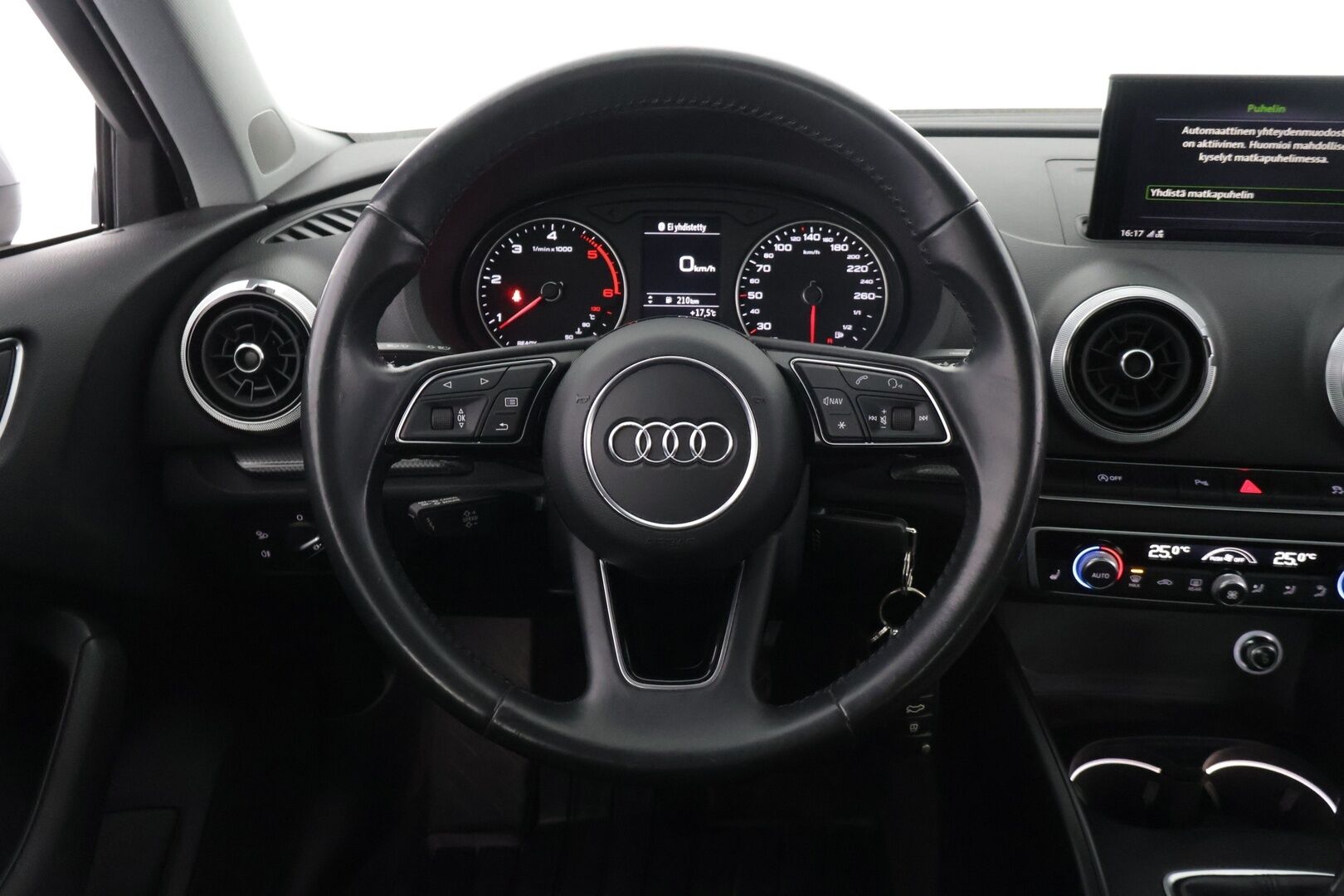 Audi A3 2018 1.6 TDI Sportback Business ** Suomi-Auto / Siisti! / Vakkari / Nahka-Alcantara - Taloudellinen / Facelift / Huippu renkaat - HULLUT AVAJAISHULINAT KORKOTARJOUS 3,29 %