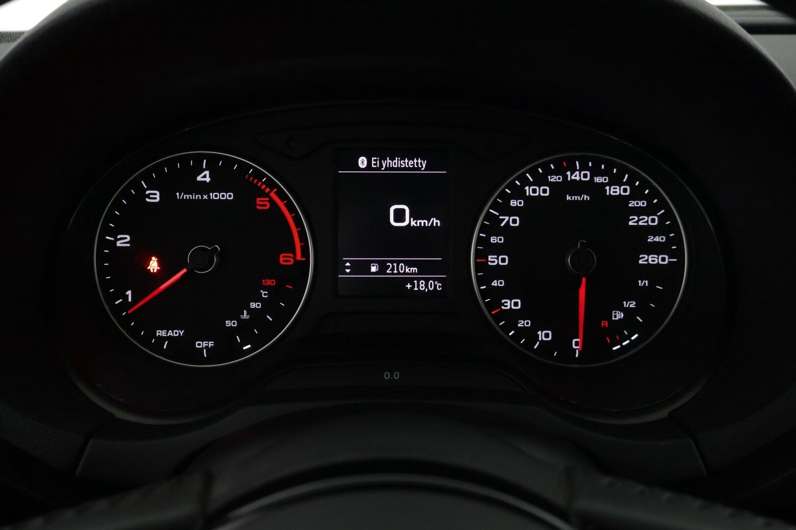 Audi A3 2018 1.6 TDI Sportback Business ** Suomi-Auto / Siisti! / Vakkari / Nahka-Alcantara - Taloudellinen / Facelift / Huippu renkaat - HULLUT AVAJAISHULINAT KORKOTARJOUS 3,29 %