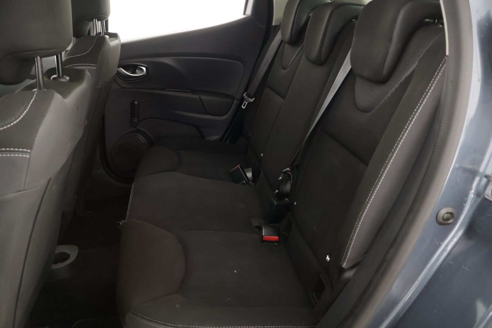 Renault Clio 2018 1,2 16v 75 Limited * Vakionopeudensäädin / Bluetooth / Ilmastointi * - 2x Renkaat / Juuri huollettu!