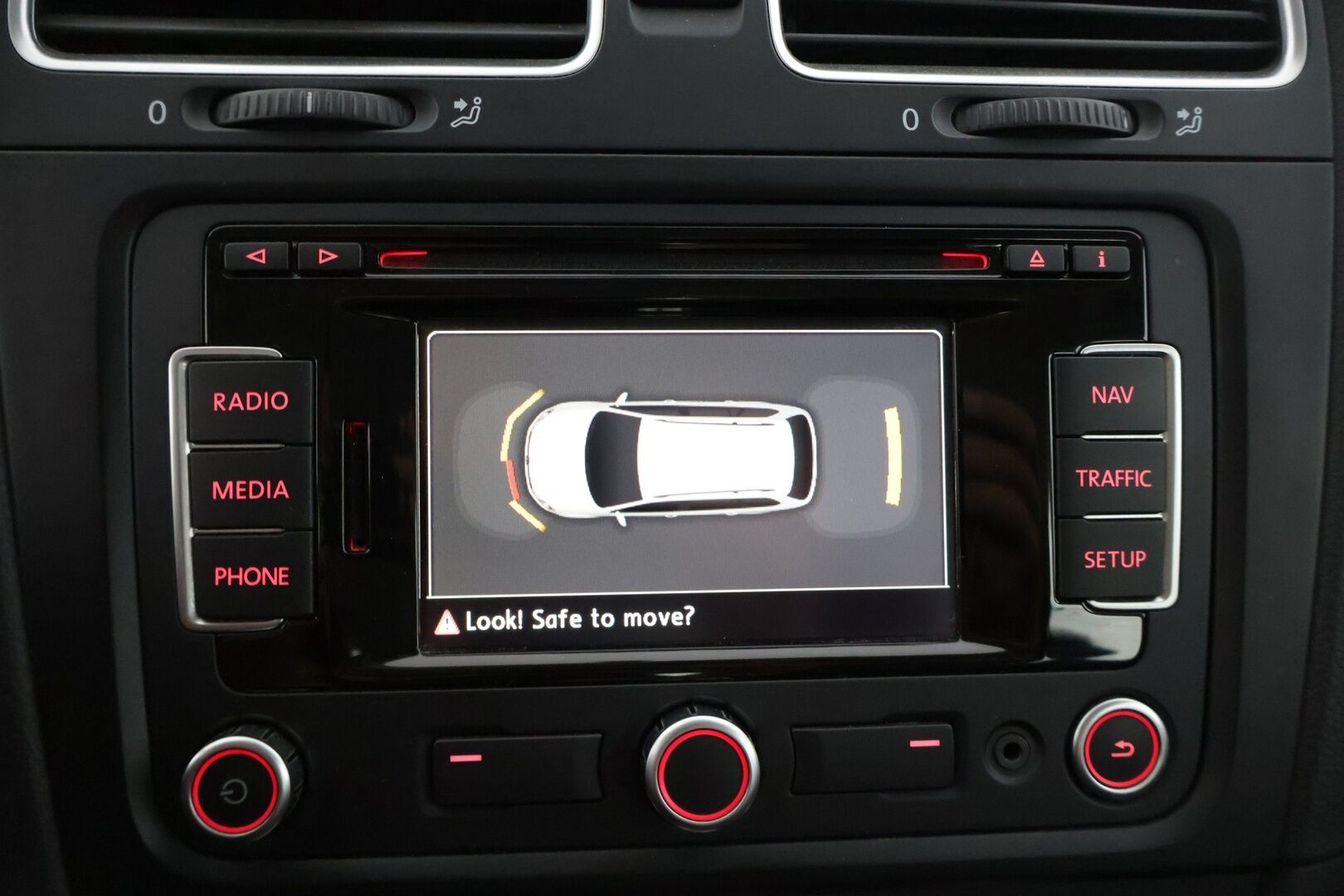 Volkswagen Golf 2010 GOLF Farmari (AC) 4ov 1598cm3 A *Myydään Huutokaupat.com*