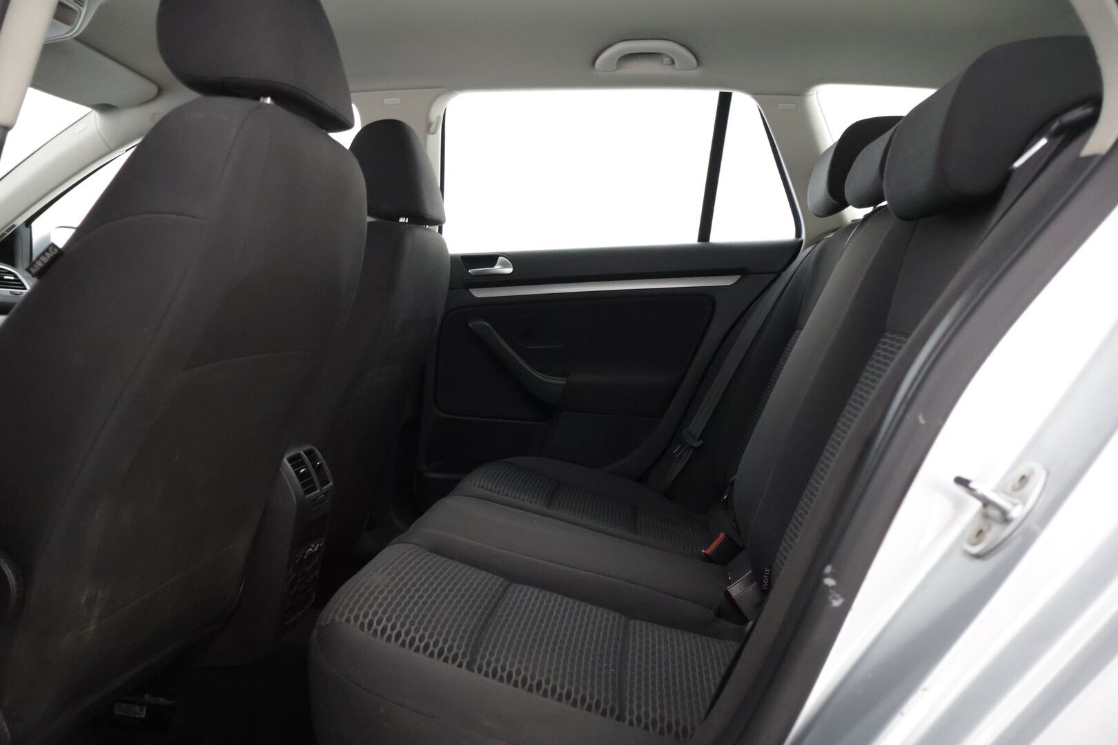 Volkswagen Golf 2010 GOLF Farmari (AC) 4ov 1598cm3 A *Myydään Huutokaupat.com*
