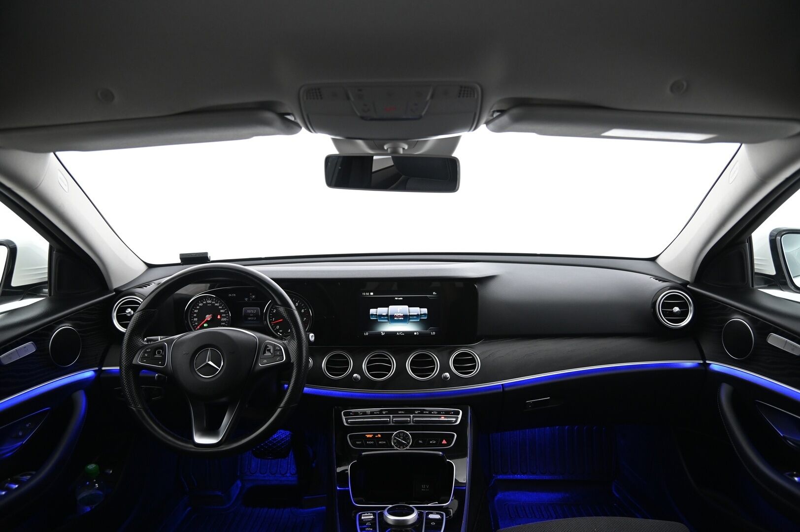 Mercedes-Benz E 2017 200 Sedan A Business *Peruutuskamera / Navi / Blis / Multibeam / Ambient* - * Siisti / 2x vanteet ja renkaat*