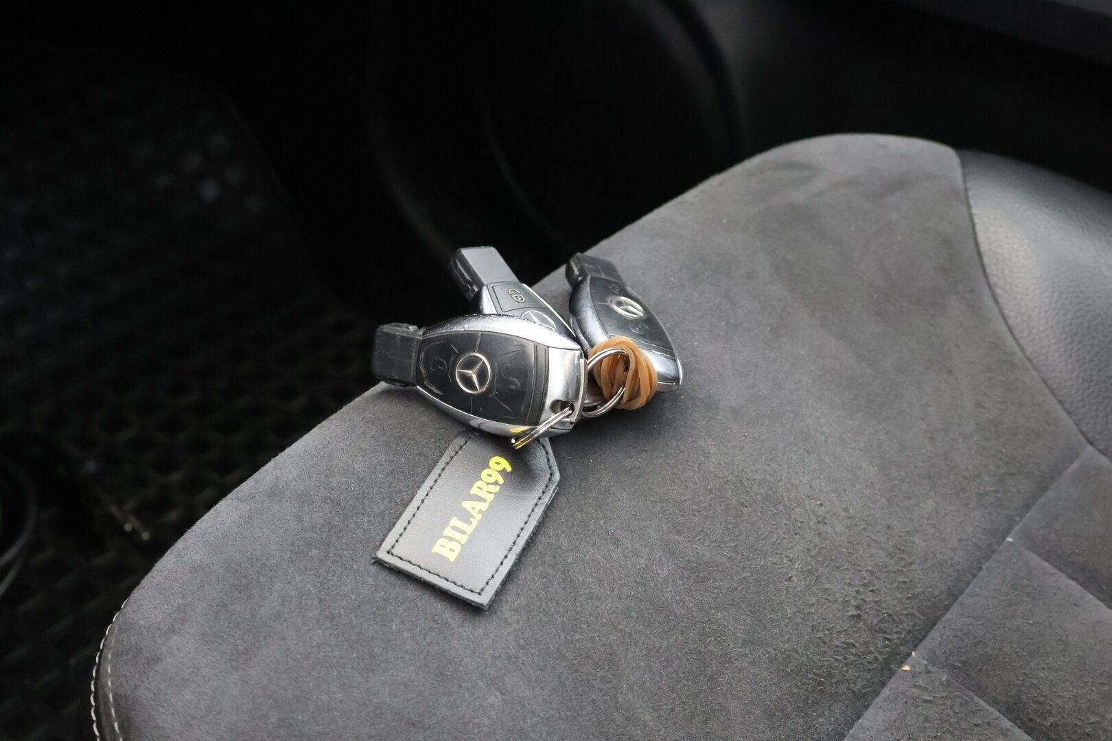 Mercedes-Benz ML 2007 320 CDI 4Matic - YritysOutlet - Myydään vain yrityksille - Vetokoukku | Bi-xenon | Sähköpenkki | Kattoluukku
