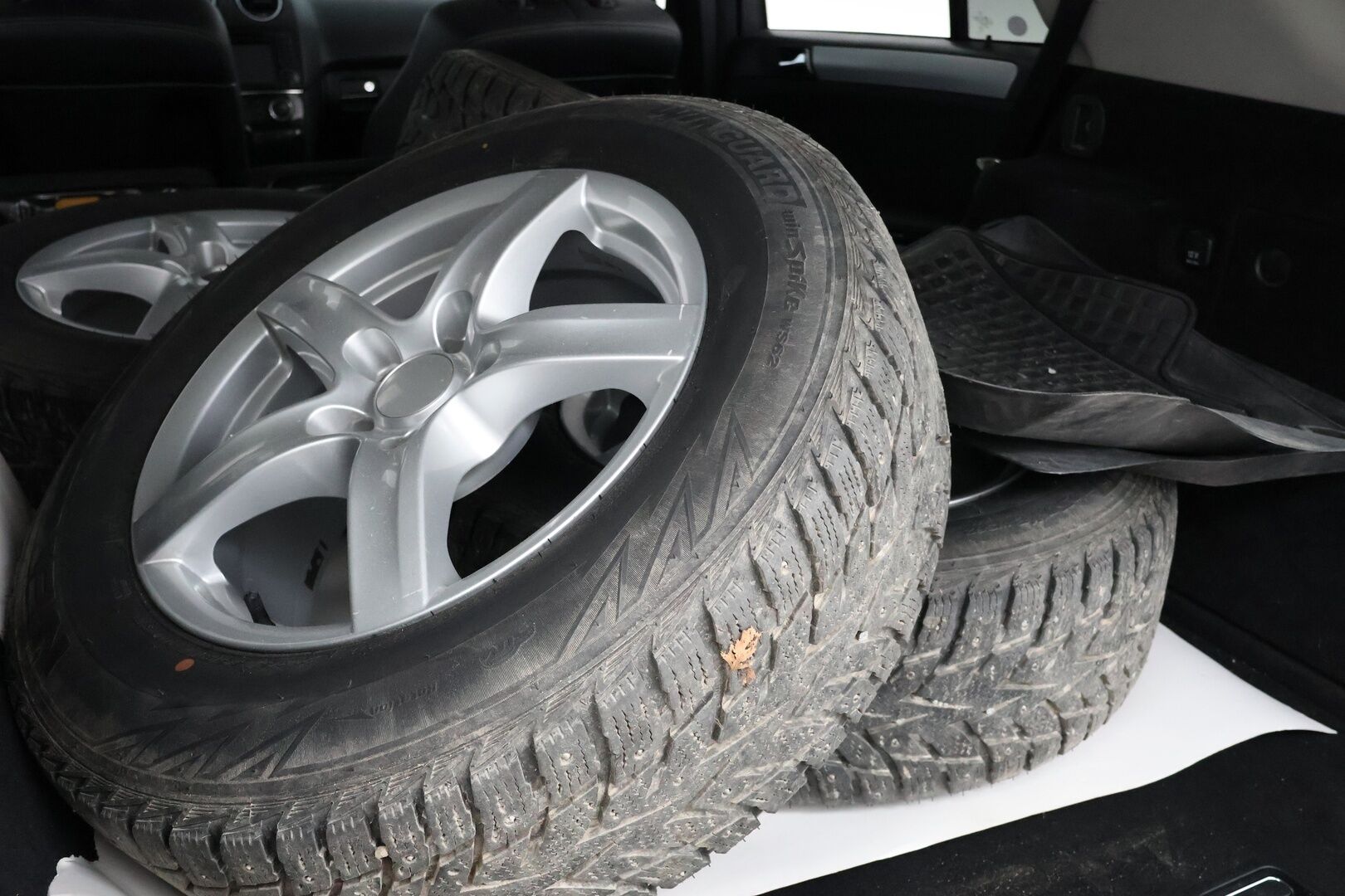 Mercedes-Benz ML 2007 320 CDI 4Matic - YritysOutlet - Myydään vain yrityksille - Vetokoukku | Bi-xenon | Sähköpenkki | Kattoluukku