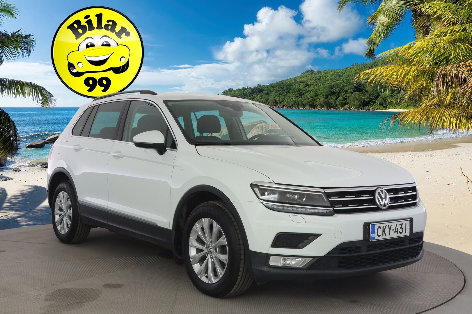Volkswagen Tiguan 2017 Comfortline 2,0 TDI SCR 110 kW (150 hv) 4MOTION DSG-automaatti ** Webasto / Navi&Carplay / Adapt.vakkari / Vetokoukku ** - Upeassa kunnossa oleva Tigu! / Kahdet hyvät merkkirenkaat vanteilla! - HULLUT AVAJAISHULINAT KORKOTARJOUS 3,29 %