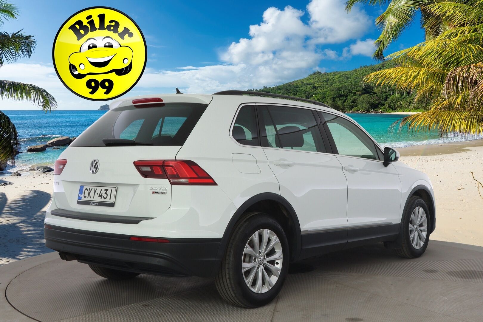 Volkswagen Tiguan 2017 Comfortline 2,0 TDI SCR 110 kW (150 hv) 4MOTION DSG-automaatti ** Webasto / Navi&Carplay / Adapt.vakkari / Vetokoukku ** - Upeassa kunnossa oleva Tigu! / Kahdet hyvät merkkirenkaat vanteilla! - HULLUT AVAJAISHULINAT KORKOTARJOUS 3,29 %