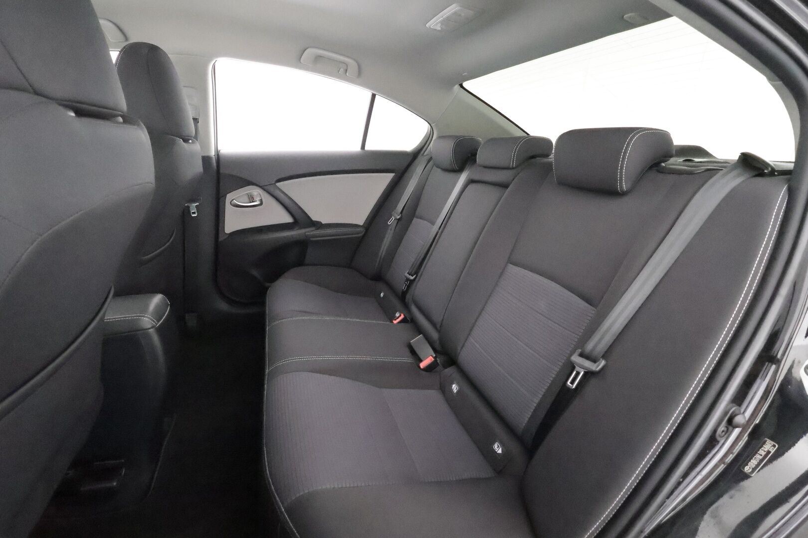 Toyota Avensis 2018 1,8 Valvematic Active Edition Sedan Multidrive S - | Juuri katsastettu || Vakkari | Lohko | Xenon | P.Kamera |  Navi | Suomi-auto | Kahdet Renkaat |