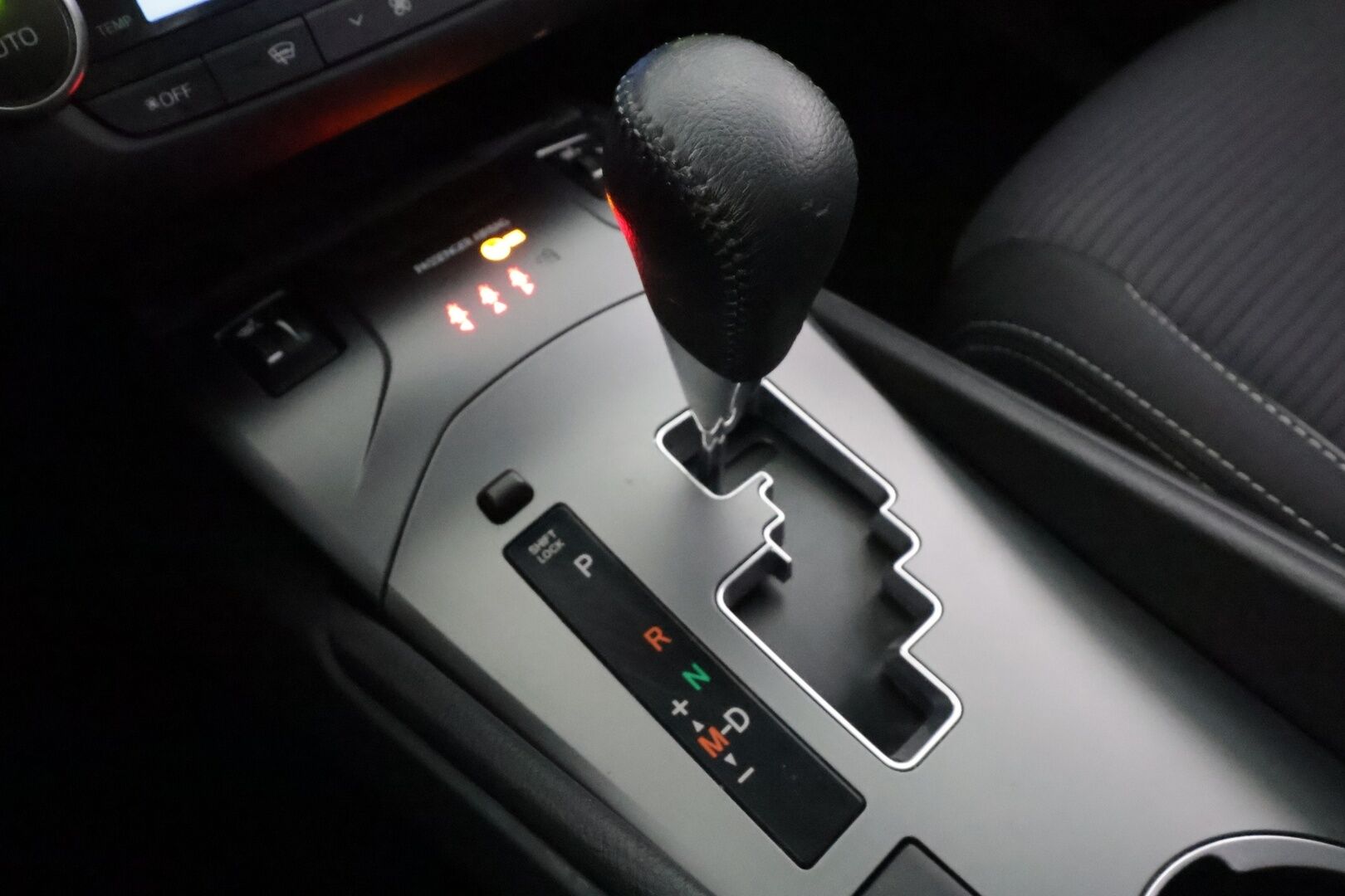 Toyota Avensis 2018 1,8 Valvematic Active Edition Sedan Multidrive S - | Juuri katsastettu || Vakkari | Lohko | Xenon | P.Kamera |  Navi | Suomi-auto | Kahdet Renkaat |