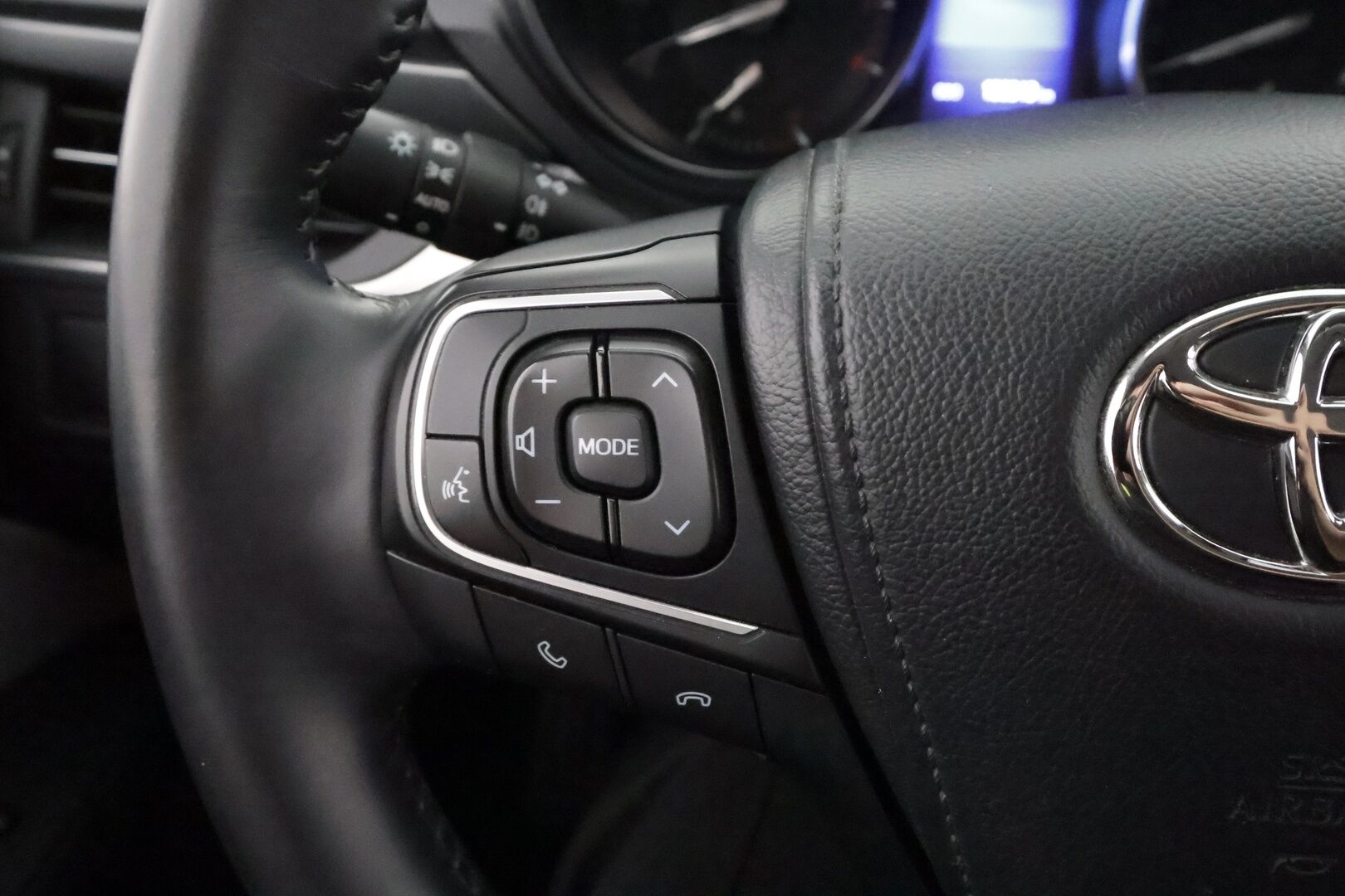 Toyota Avensis 2018 1,8 Valvematic Active Edition Sedan Multidrive S - | Juuri katsastettu || Vakkari | Lohko | Xenon | P.Kamera |  Navi | Suomi-auto | Kahdet Renkaat |