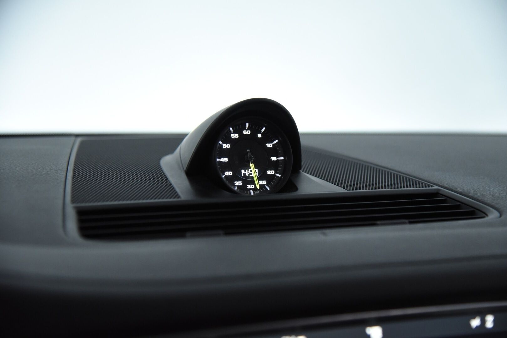 Porsche Panamera 2018 4 E-Hybrid Sport Turismo // Suomi-Auto / BOSE / Panorama / Matrix / 14-Penkit / Keyless - Merkkihuollettu / 2x merkkirenkaat