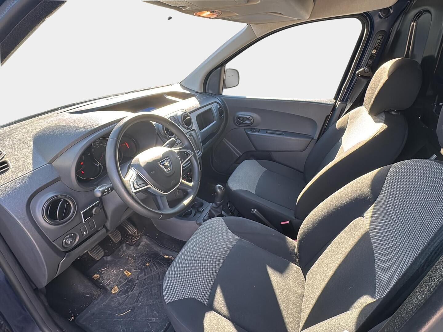 Dacia Dokker Van 2018 dCi 90 S&S Navi Edition 3,3m3 - 1.Om Suomi-auto | Vakkari | Webasto | Bluetooth | Navi | Koukku | 2x renkaat