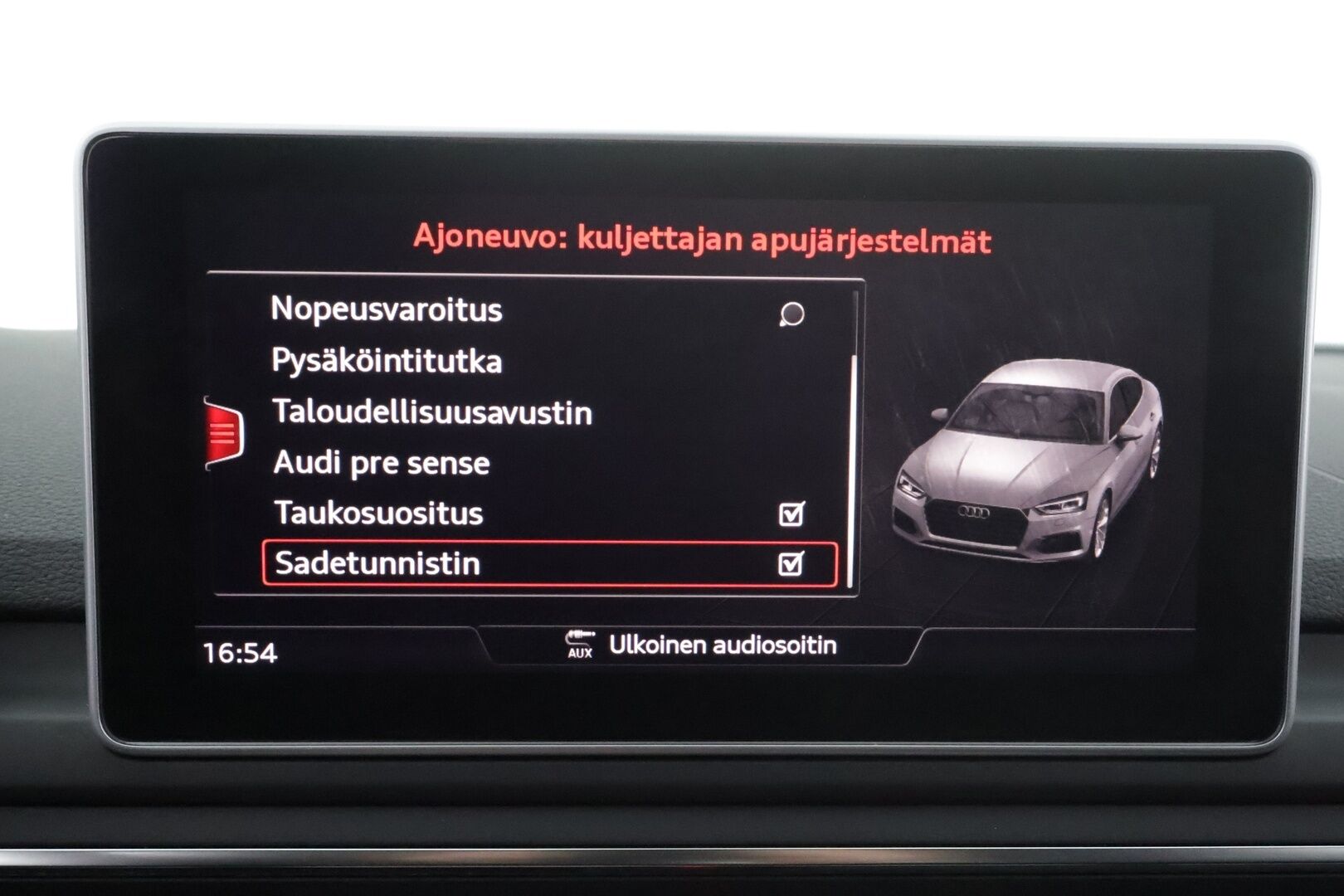 Audi A5 2018 Sportback Business Sport Comfort Edition 1,4 TFSI 110 kW S tronic * Webasto / Koukku / Matrix / P.Tutkat / Navi * - Hyvin huollettu / Sportpenkit / Digimittaristo / Kahdet renkaat aluvanteilla