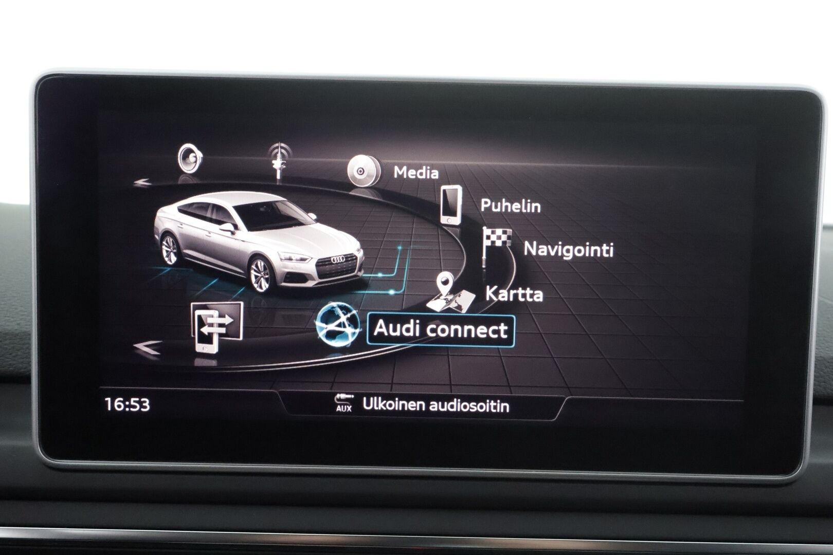 Audi A5 2018 Sportback Business Sport Comfort Edition 1,4 TFSI 110 kW S tronic * Webasto / Koukku / Matrix / P.Tutkat / Navi * - Hyvin huollettu / Sportpenkit / Digimittaristo / Kahdet renkaat aluvanteilla