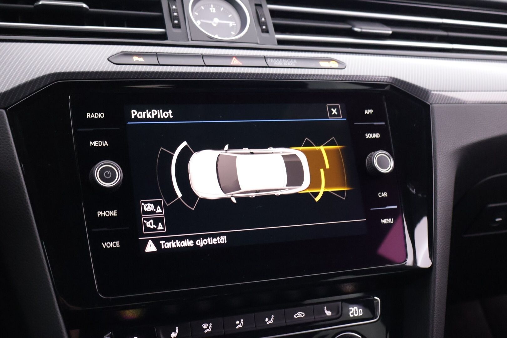 Volkswagen Arteon 2018 R-Line 2,0 TDI 110 kW (150 hv) DSG-automaatti - | ACC | Digimittaristo | Webasto | Aut. Pitkät | Kaistavahti | CarPlay | ParkPilot |