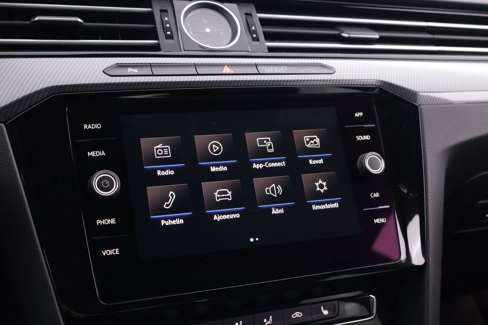 Volkswagen Arteon 2018 R-Line 2,0 TDI 110 kW (150 hv) DSG-automaatti - | ACC | Digimittaristo | Webasto | Aut. Pitkät | Kaistavahti | CarPlay | ParkPilot |