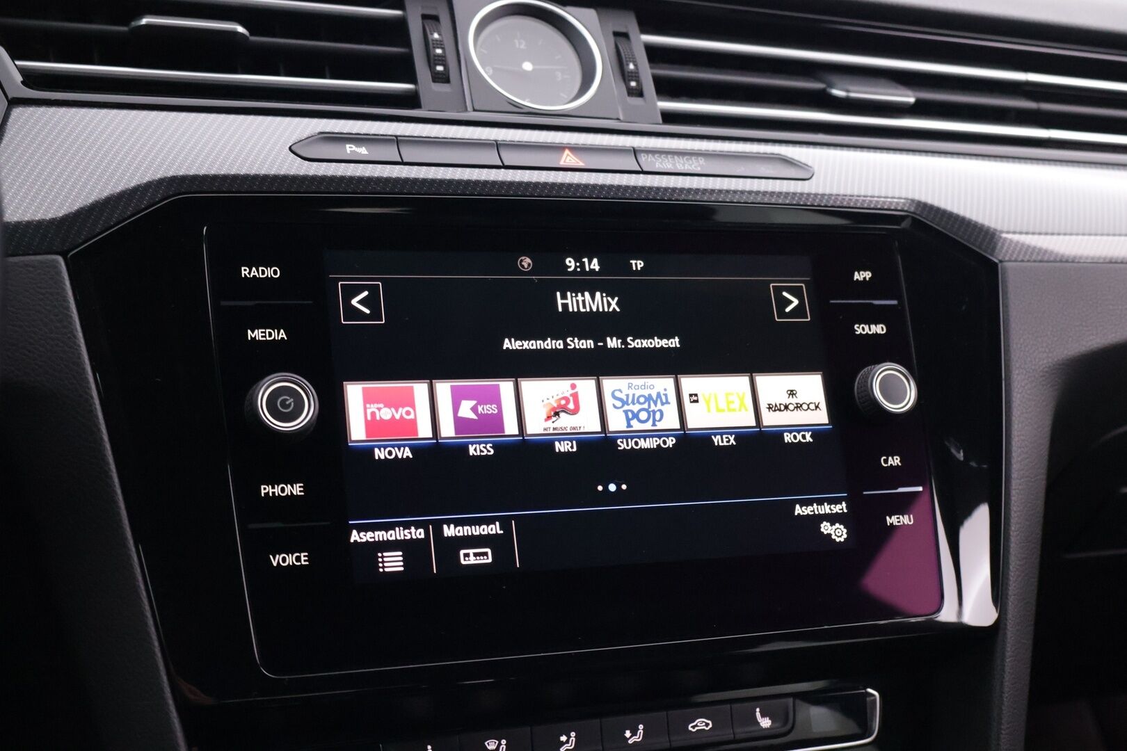 Volkswagen Arteon 2018 R-Line 2,0 TDI 110 kW (150 hv) DSG-automaatti - | ACC | Digimittaristo | Webasto | Aut. Pitkät | Kaistavahti | CarPlay | ParkPilot |