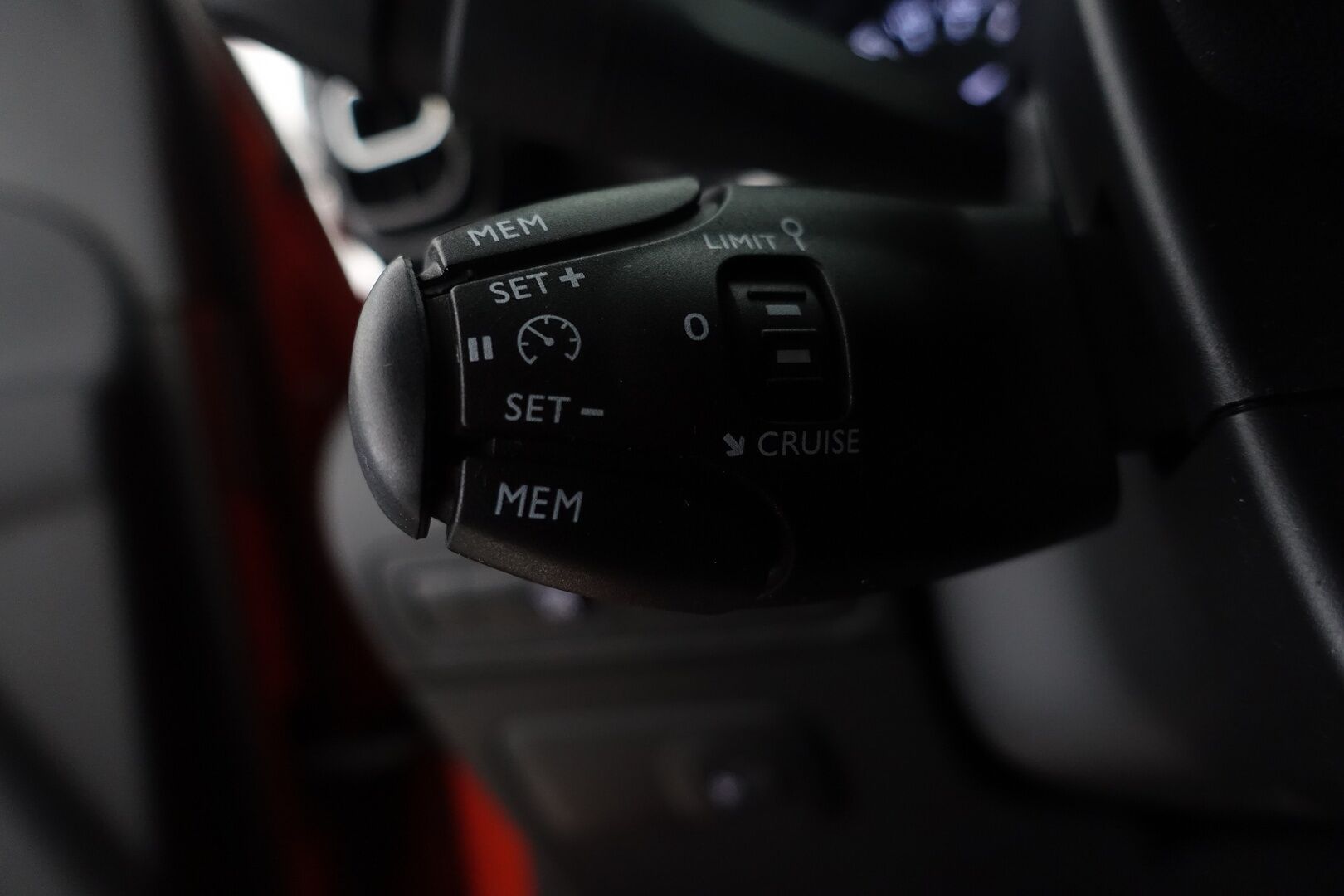 Citroen C3 Aircross 2018 PureTech 110 Feel Automaatti - | MYYDÄÄN HUUTOKAUPAT.COM | Kattoluukku | Bluetooth | Vakkari | Kahdet vanteet | Hyvin huollettu ja siisti! | 
