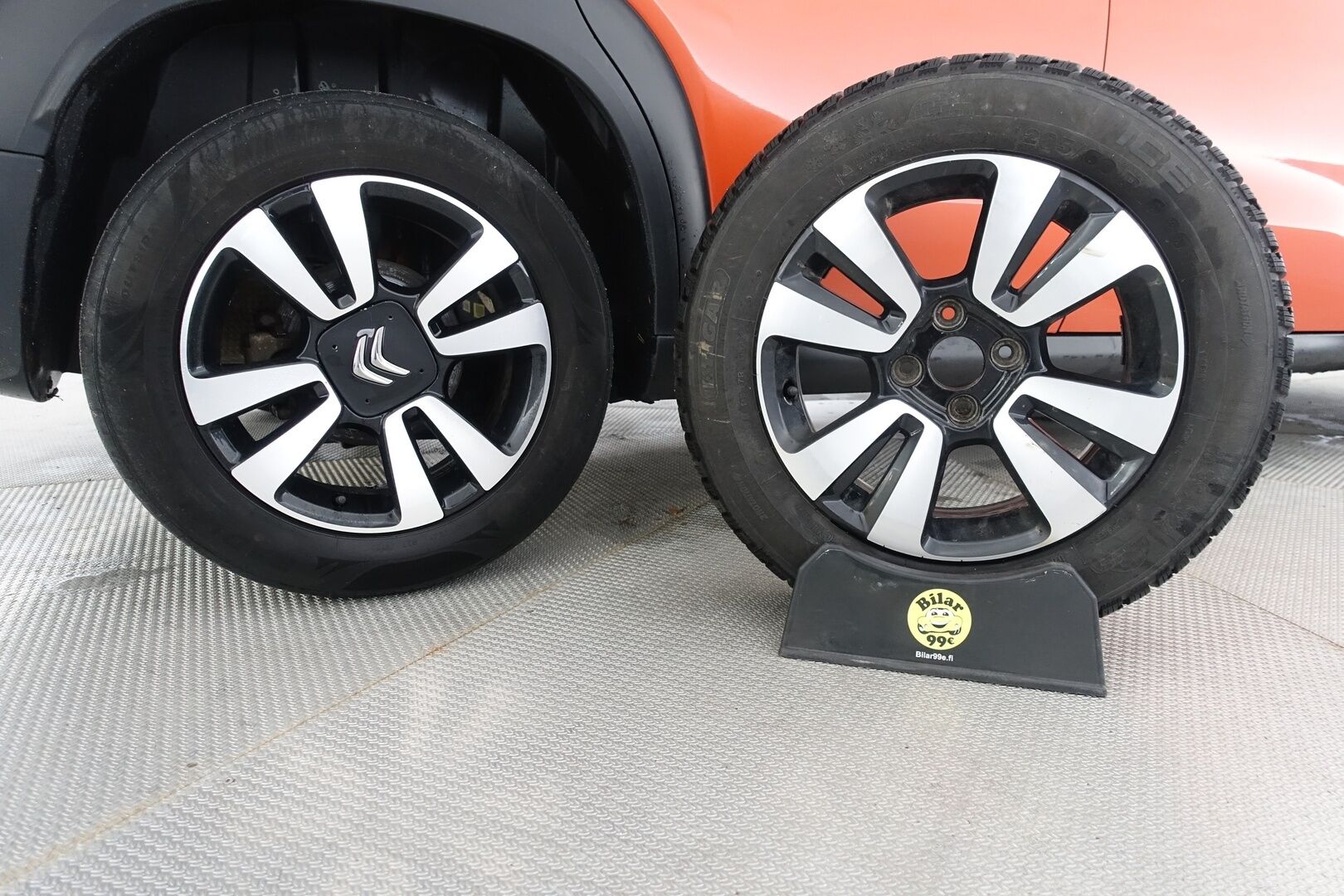 Citroen C3 Aircross 2018 PureTech 110 Feel Automaatti - | MYYDÄÄN HUUTOKAUPAT.COM | Kattoluukku | Bluetooth | Vakkari | Kahdet vanteet | Hyvin huollettu ja siisti! | 