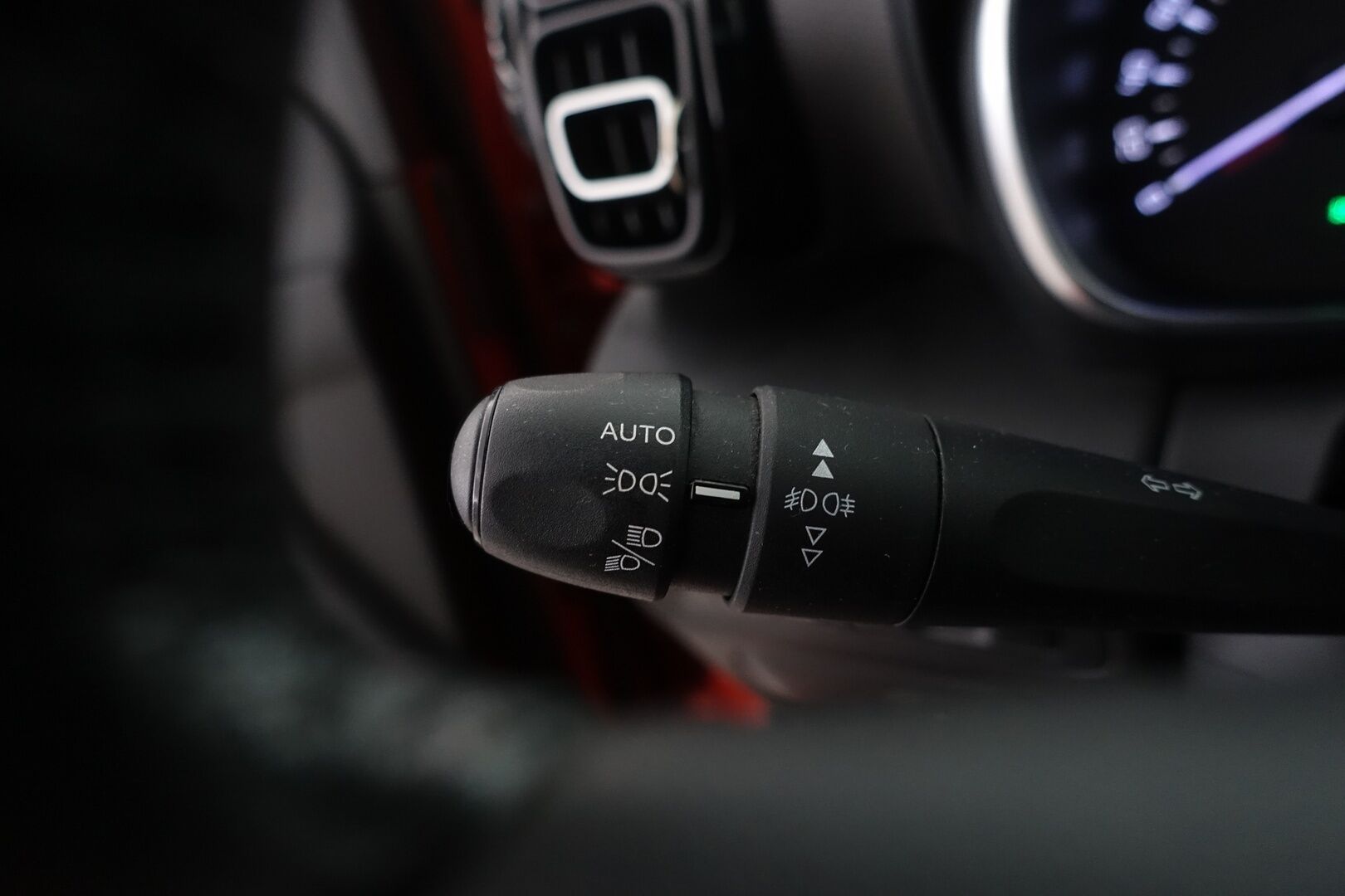 Citroen C3 Aircross 2018 PureTech 110 Feel Automaatti - | MYYDÄÄN HUUTOKAUPAT.COM | Kattoluukku | Bluetooth | Vakkari | Kahdet vanteet | Hyvin huollettu ja siisti! | 