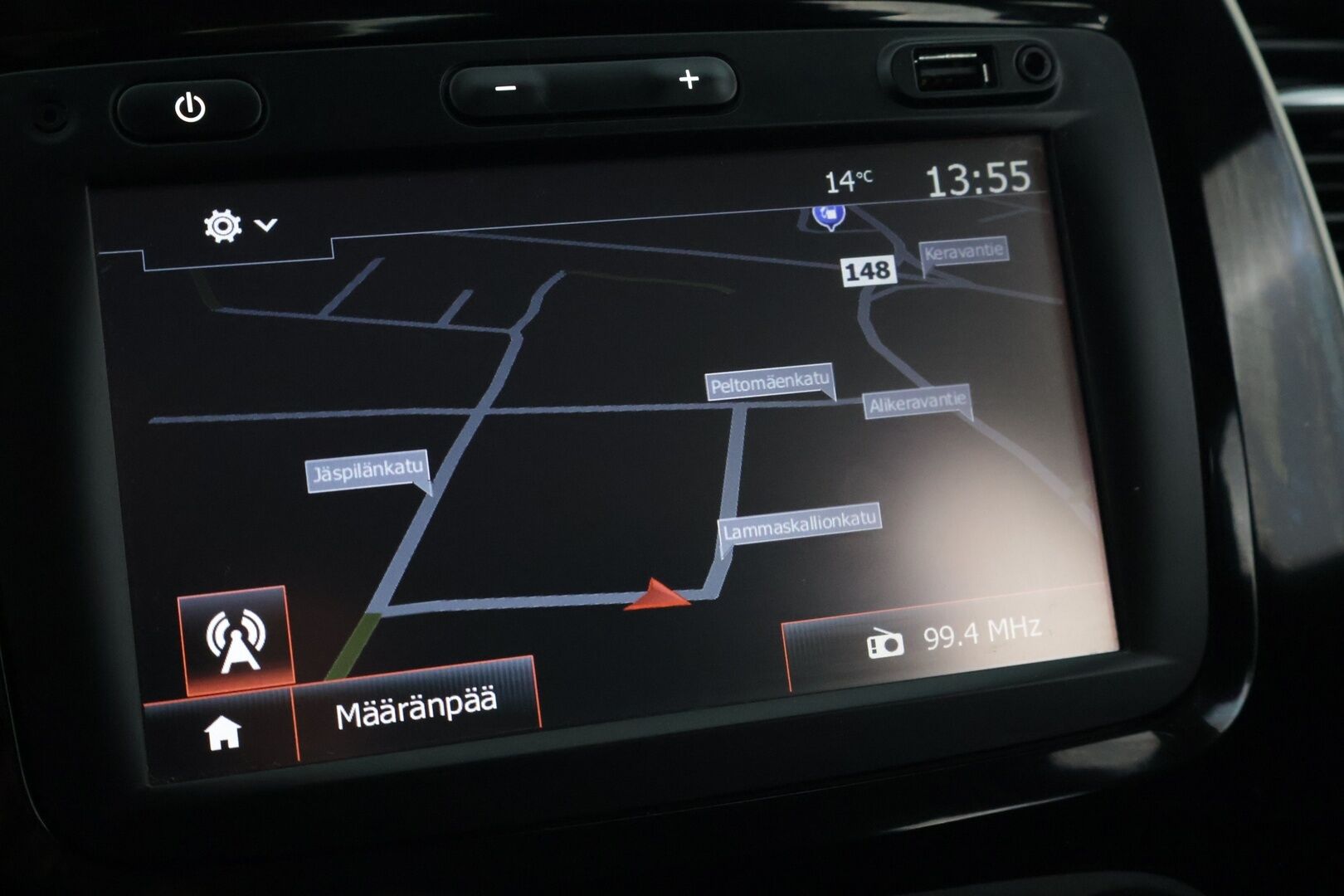 Renault Captur 2017 TCe 120 EDC-aut Zen S17  Navi, Vakionopeudensäädin nopeudenrajoittimella , Penkinlämmittimet,  Pysäköintitutka takana - Suomi-auto, Hyvä huoltohistoria, Kahdet renkaat