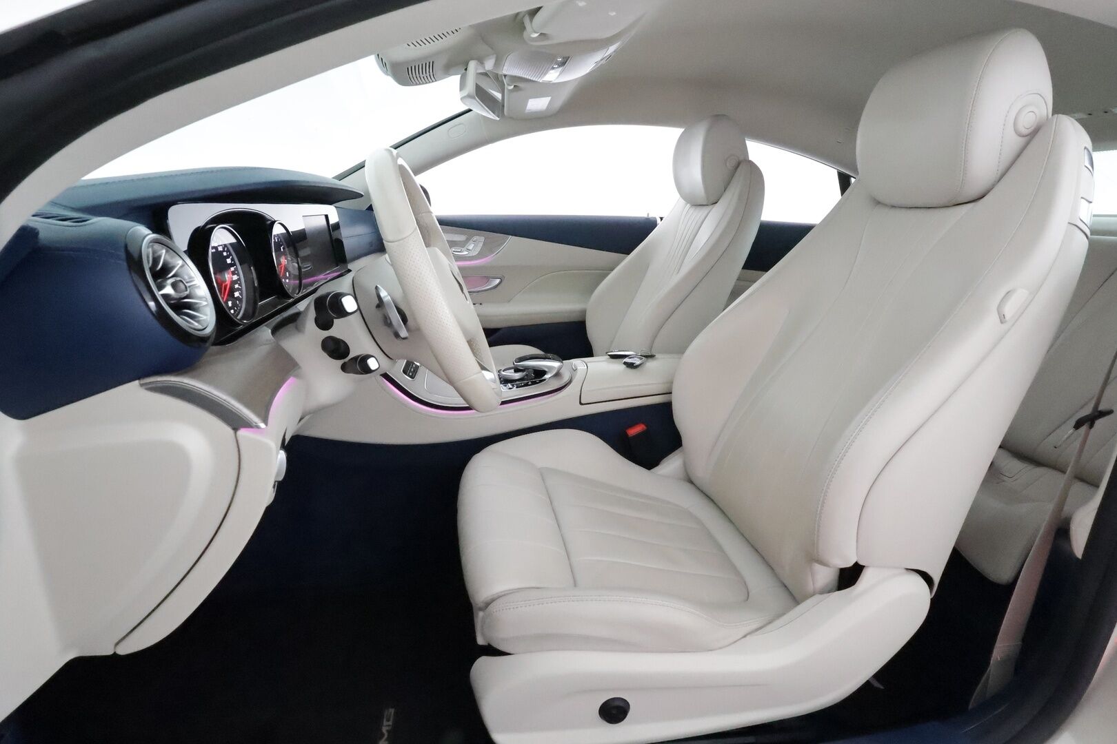 Mercedes-Benz E 2018 300 A Coupé Business AMG **Multibeam / 360° Kamera / Sporttinahat Muistilla / Katveavustin / Sisätilanlämmitin** - Suomi-auto