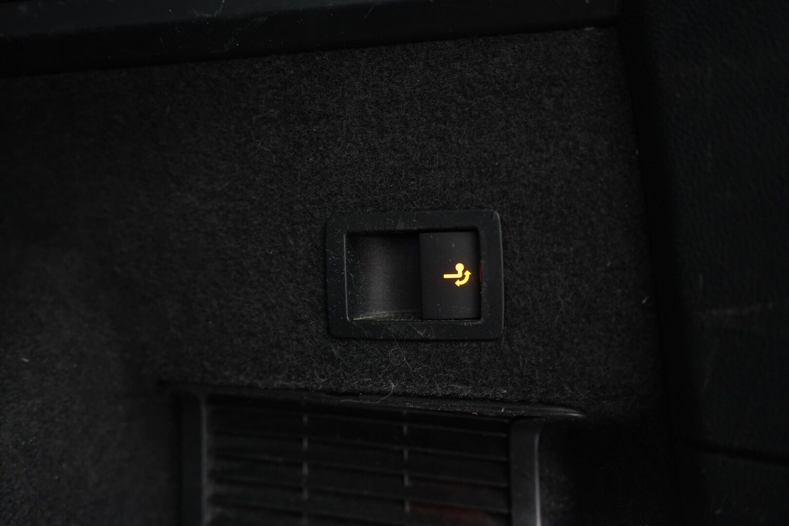 Skoda Kodiaq 2018 2,0 TSI 4x4 Exclusive DSG Autom. - Adapt.Vakkari / 360-Kamera / Webasto / 7-Paikkainen / Canton / Ilmastoidut penkit / Koukku