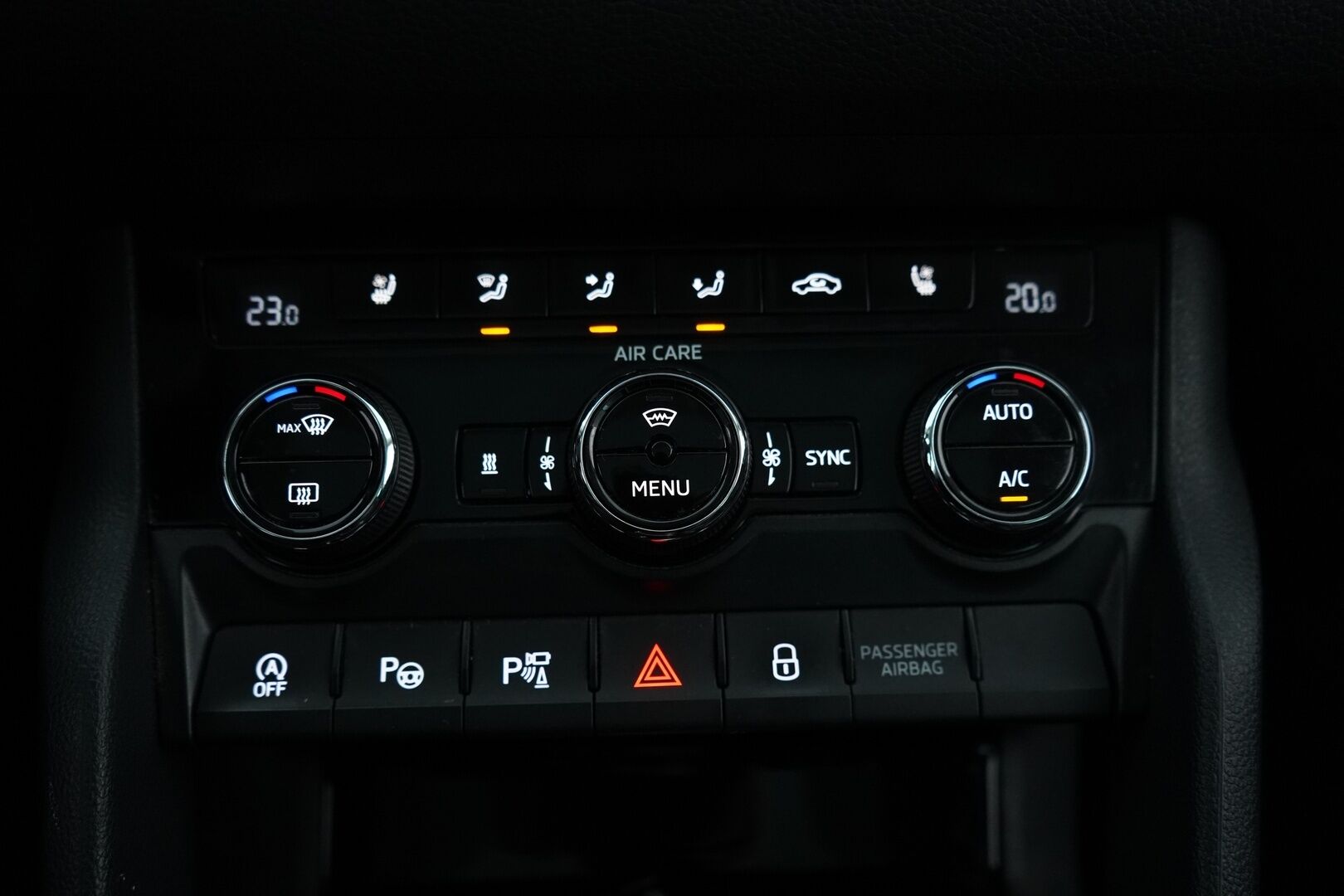 Skoda Kodiaq 2018 2,0 TSI 4x4 Exclusive DSG Autom. - Adapt.Vakkari / 360-Kamera / Webasto / 7-Paikkainen / Canton / Ilmastoidut penkit / Koukku