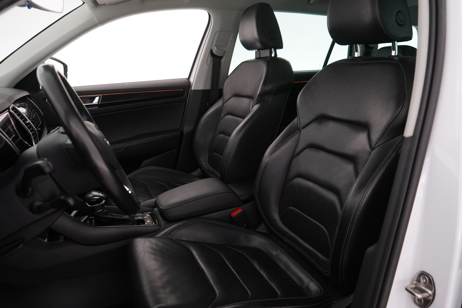 Skoda Kodiaq 2018 2,0 TSI 4x4 Exclusive DSG Autom. - Adapt.Vakkari / 360-Kamera / Webasto / 7-Paikkainen / Canton / Ilmastoidut penkit / Koukku
