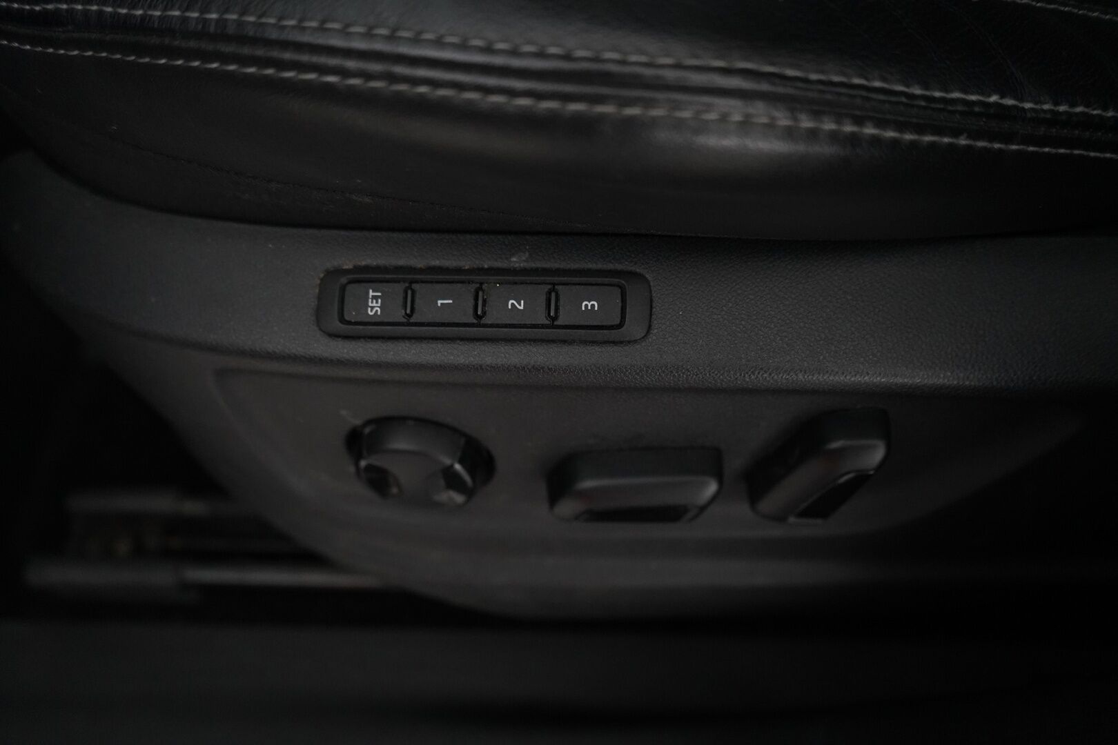 Skoda Kodiaq 2018 2,0 TSI 4x4 Exclusive DSG Autom. - Adapt.Vakkari / 360-Kamera / Webasto / 7-Paikkainen / Canton / Ilmastoidut penkit / Koukku