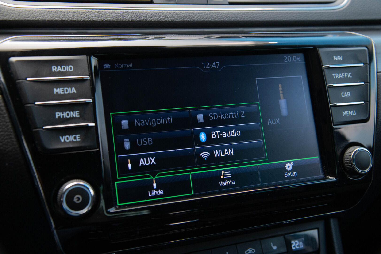 Skoda Superb 2016 2,0 TDI 190 Style DSG Autom. * Webasto / Muistipenkki / Nahka-alcantara sisusta / Adapt. Vakkari / Ambient light / Canton / Sähkökontti * - * CarPlay / Keyless / P-Tutkat / Adapt. LED / Sähkökoukku *