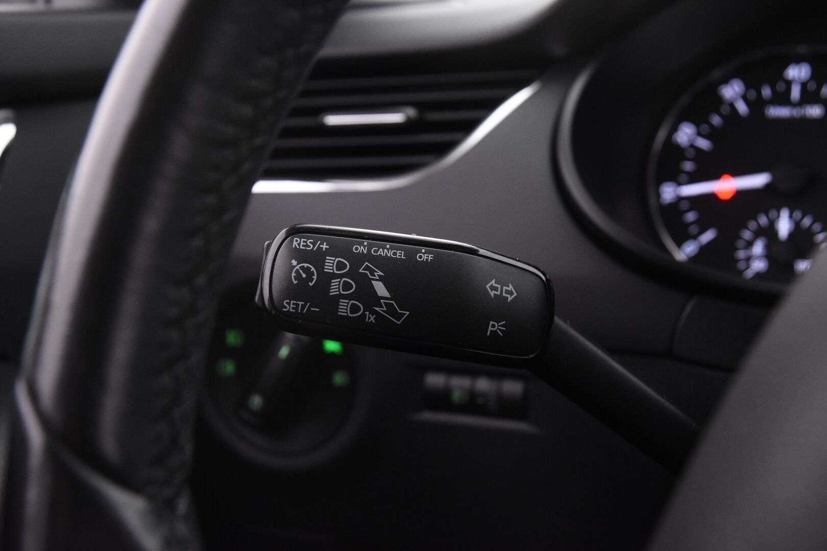 Skoda Octavia 2016 Combi 1,0 TSI Ambition *Suomi-auto / Webasto / Bluetooth / P-Tutka takana / Vakkari * - * Todella raikas ja käytännöllinen Suomi-Auto! *