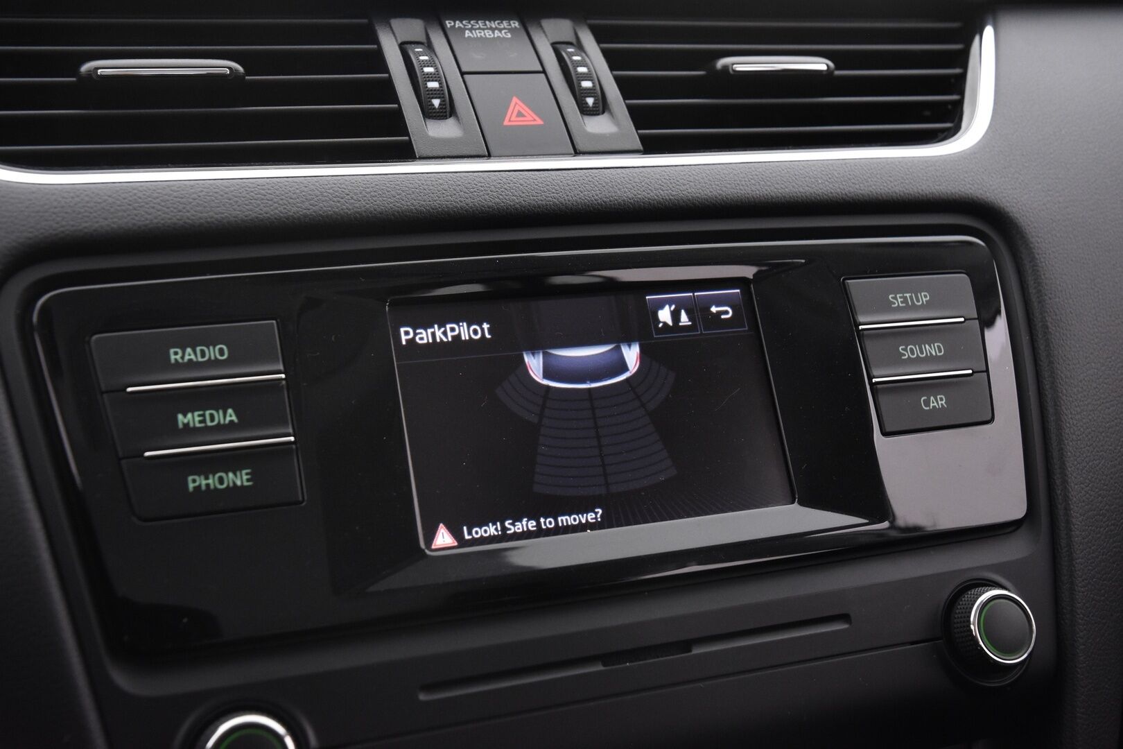 Skoda Octavia 2016 Combi 1,0 TSI Ambition *Suomi-auto / Webasto / Bluetooth / P-Tutka takana / Vakkari * - * Todella raikas ja käytännöllinen Suomi-Auto! *