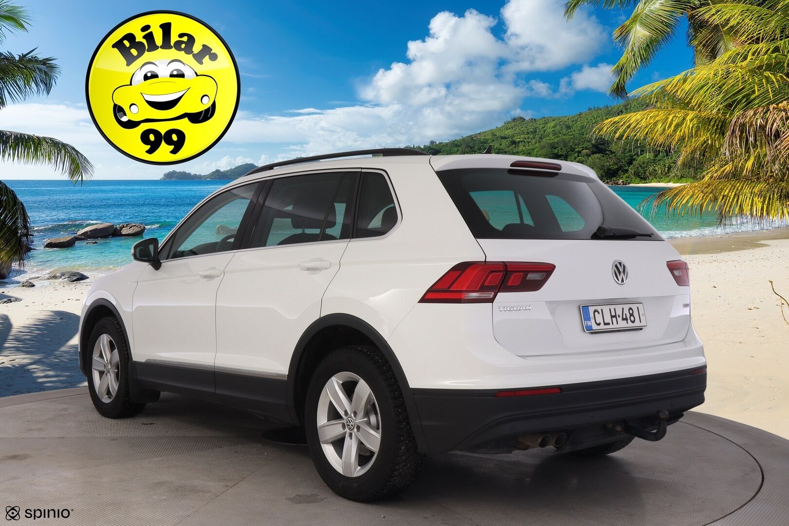 Volkswagen Tiguan 2018 Comfortline 2,0 TDI SCR 110 kW (150 hv) 4MOTION DSG Winter Edition *Webasto / ACC / Koukku / Parkkitutkat / Kaistavahti* - Kahdet renkaat ja VW-vanteet / Suomi-auto / Jakohihna vaihdettu - HULLUT AVAJAISHULINAT KORKOTARJOUS 3,29 %