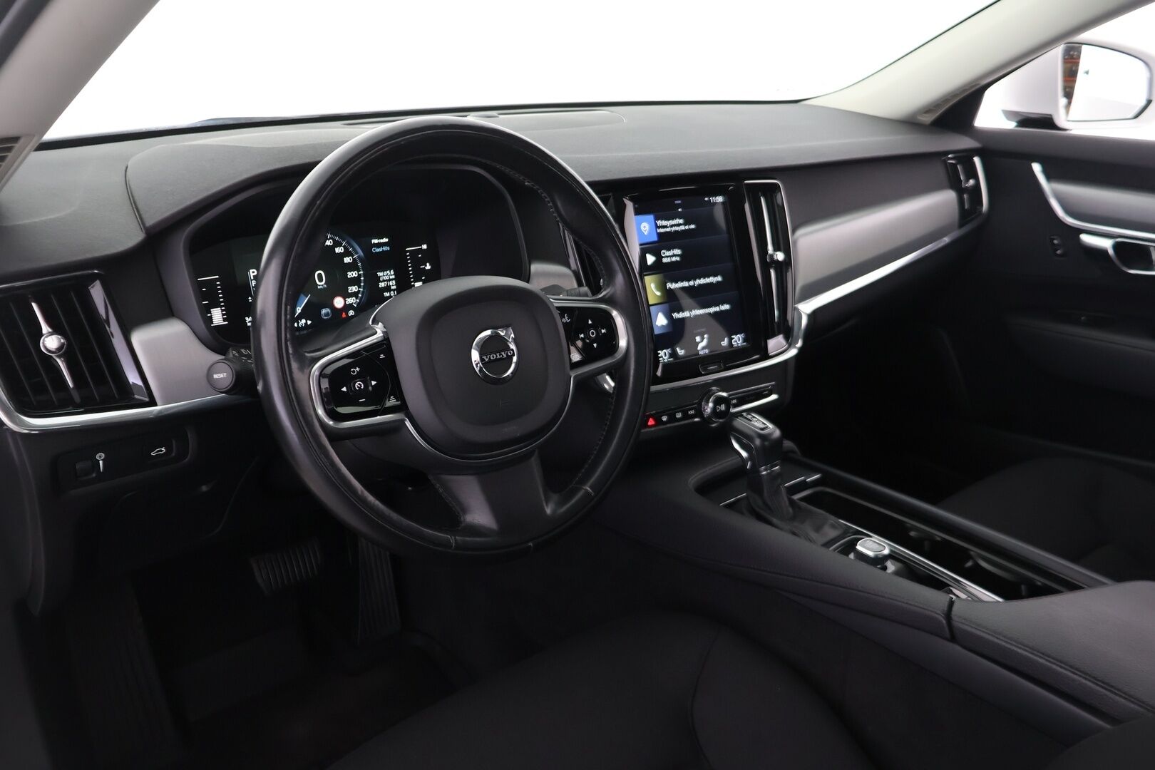 Volvo S90 2018 D3 Business aut - *Ilman AD-BLUE | Suomi-auto | Pilot Assist | Webasto | Carplay | Koukku | 2x renkaat*
