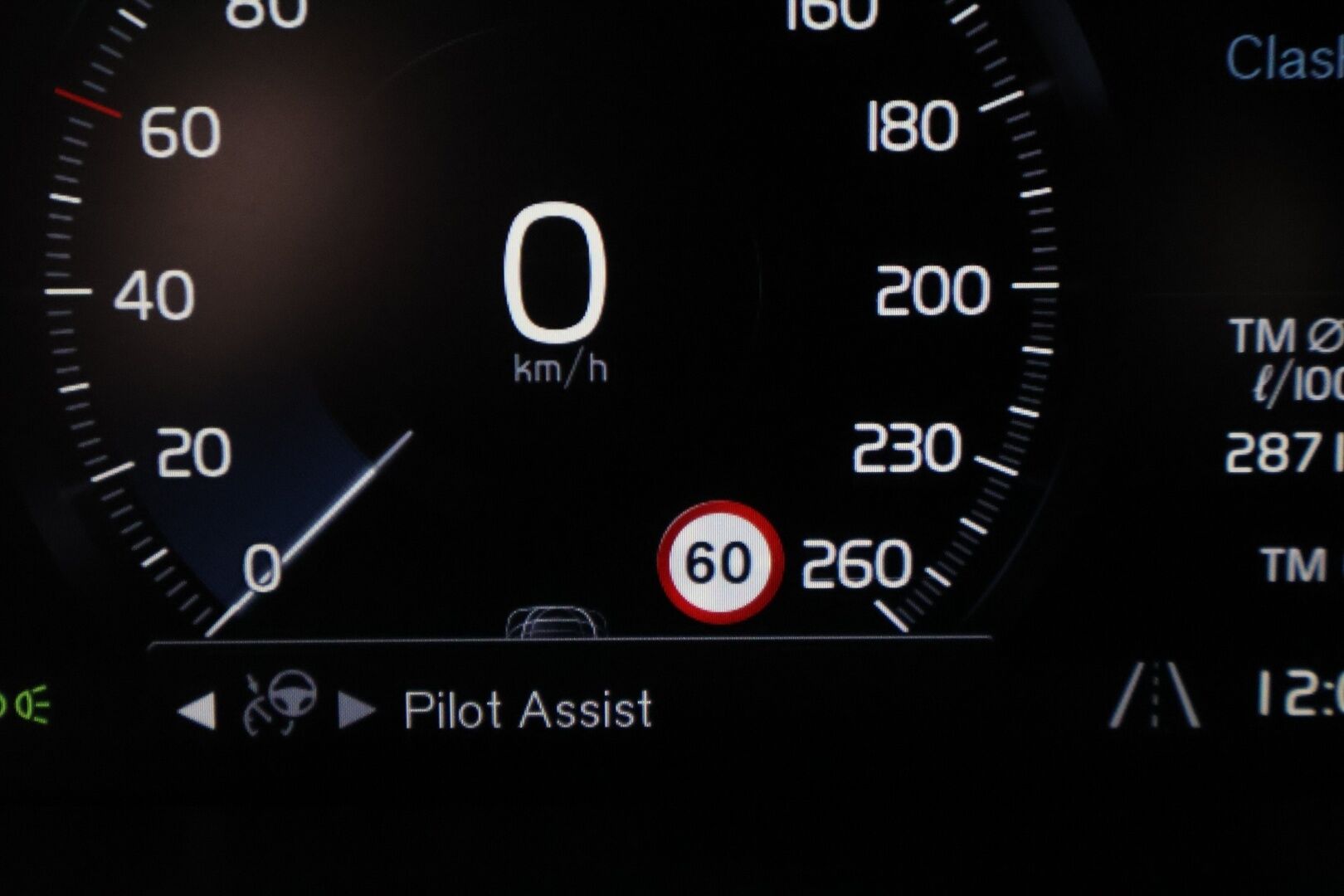 Volvo S90 2018 D3 Business aut - *Ilman AD-BLUE | Suomi-auto | Pilot Assist | Webasto | Carplay | Koukku | 2x renkaat*