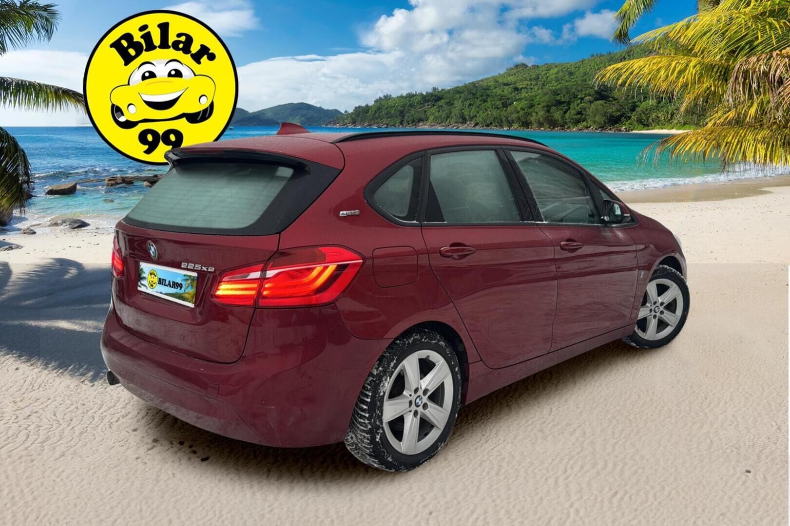 BMW 225 2017 F45 Active Tourer 225xe A Business */ Suomi-auto / Esilämmitys / P.kamera / Ratinlämmitys / Comfort Access / Vakkari /* - Pienet käyttökustannukset / Ilmainen kotiintoimitus / 2x renkaat