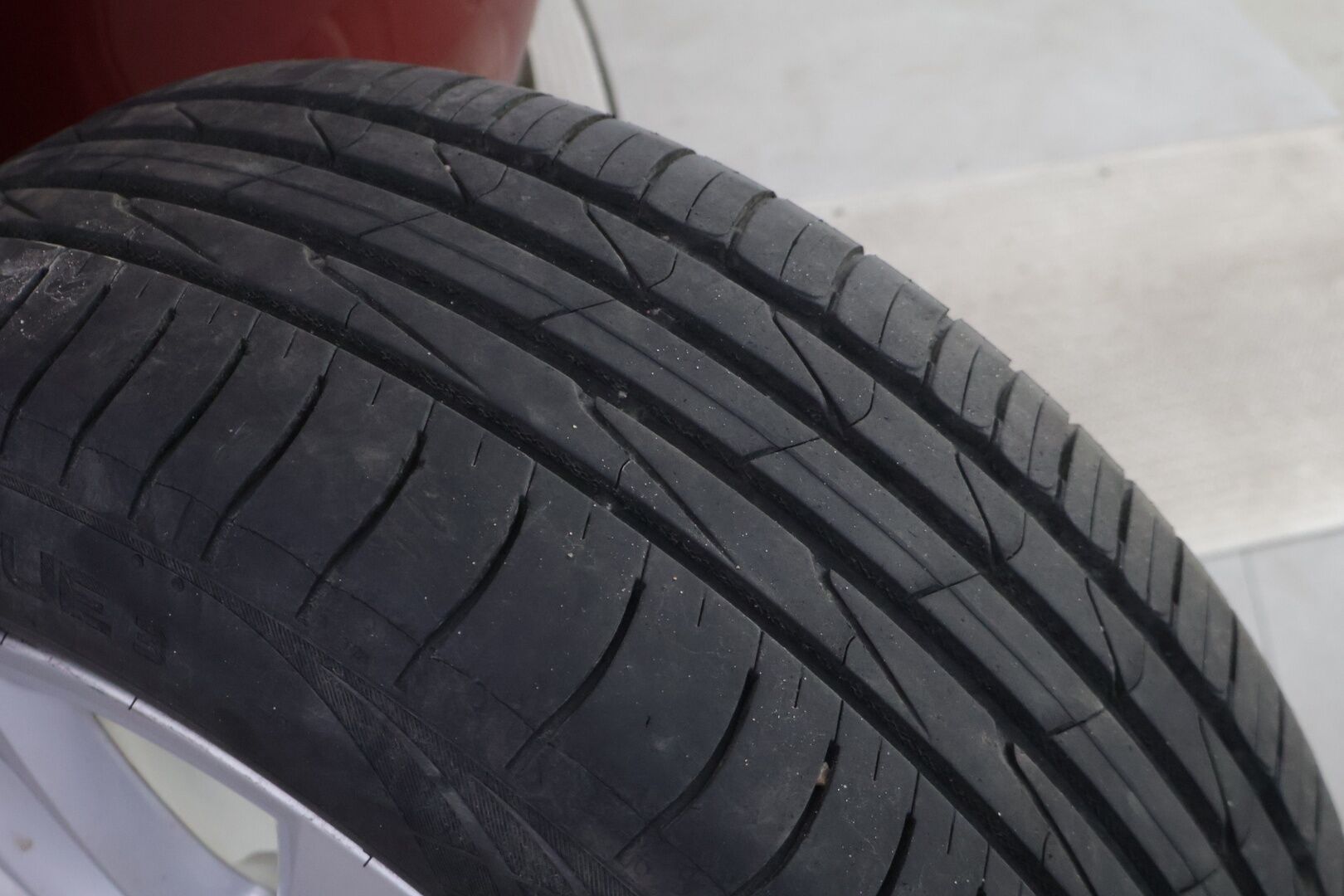 BMW 225 2017 F45 Active Tourer 225xe A Business */ Suomi-auto / Esilämmitys / P.kamera / Ratinlämmitys / Comfort Access / Vakkari /* - Soh 93,6% / Ilmainen kotiintoimitus / 2x renkaat