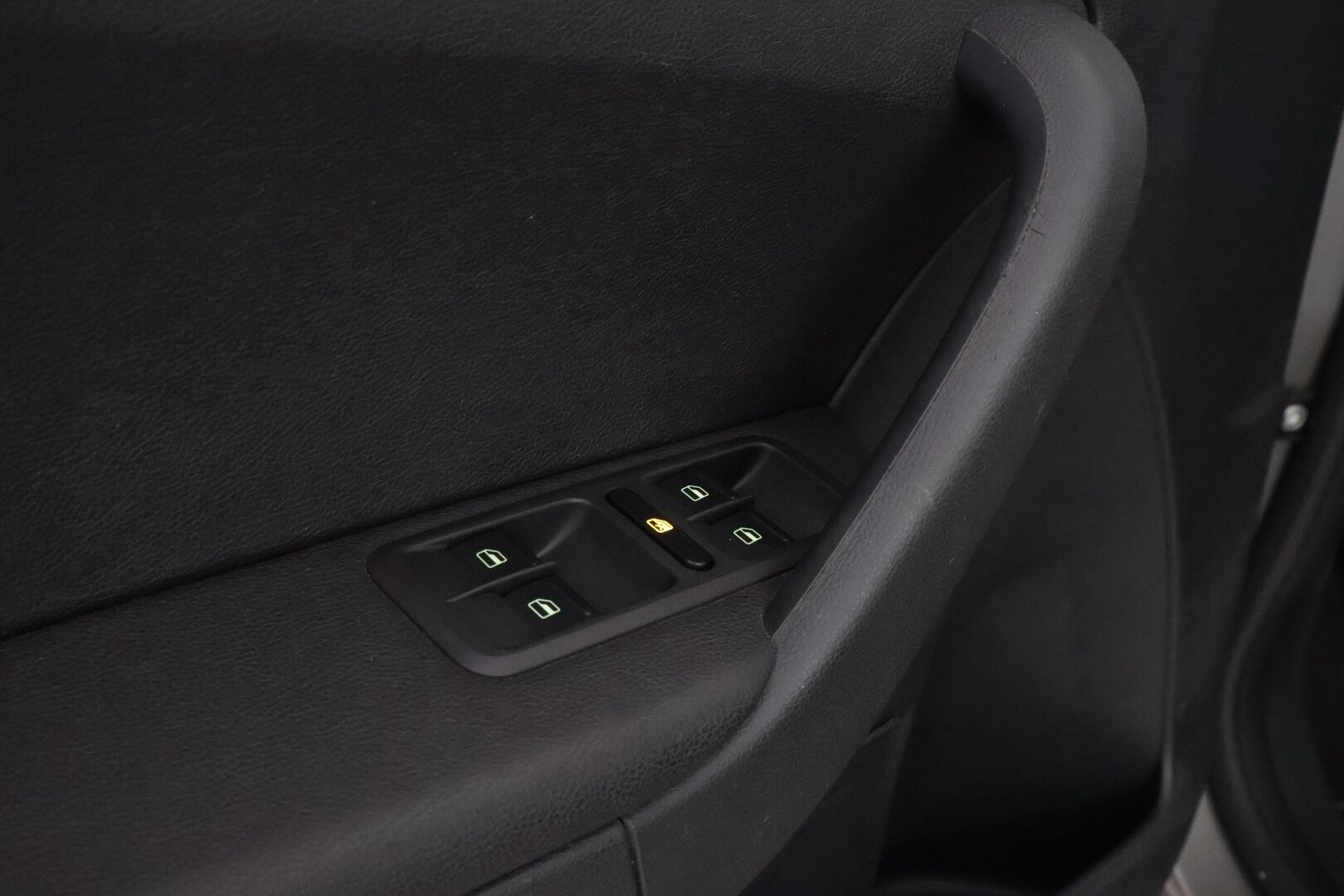 Skoda Yeti 2016 1,2 TSI Ambition DSG Autom. * Suomiauto / Peruutuskamera / Vakkari / Ilmastointi / Jakopää juuri tehty! - Juuri huollettu / Juuri tullut Tampereelle!