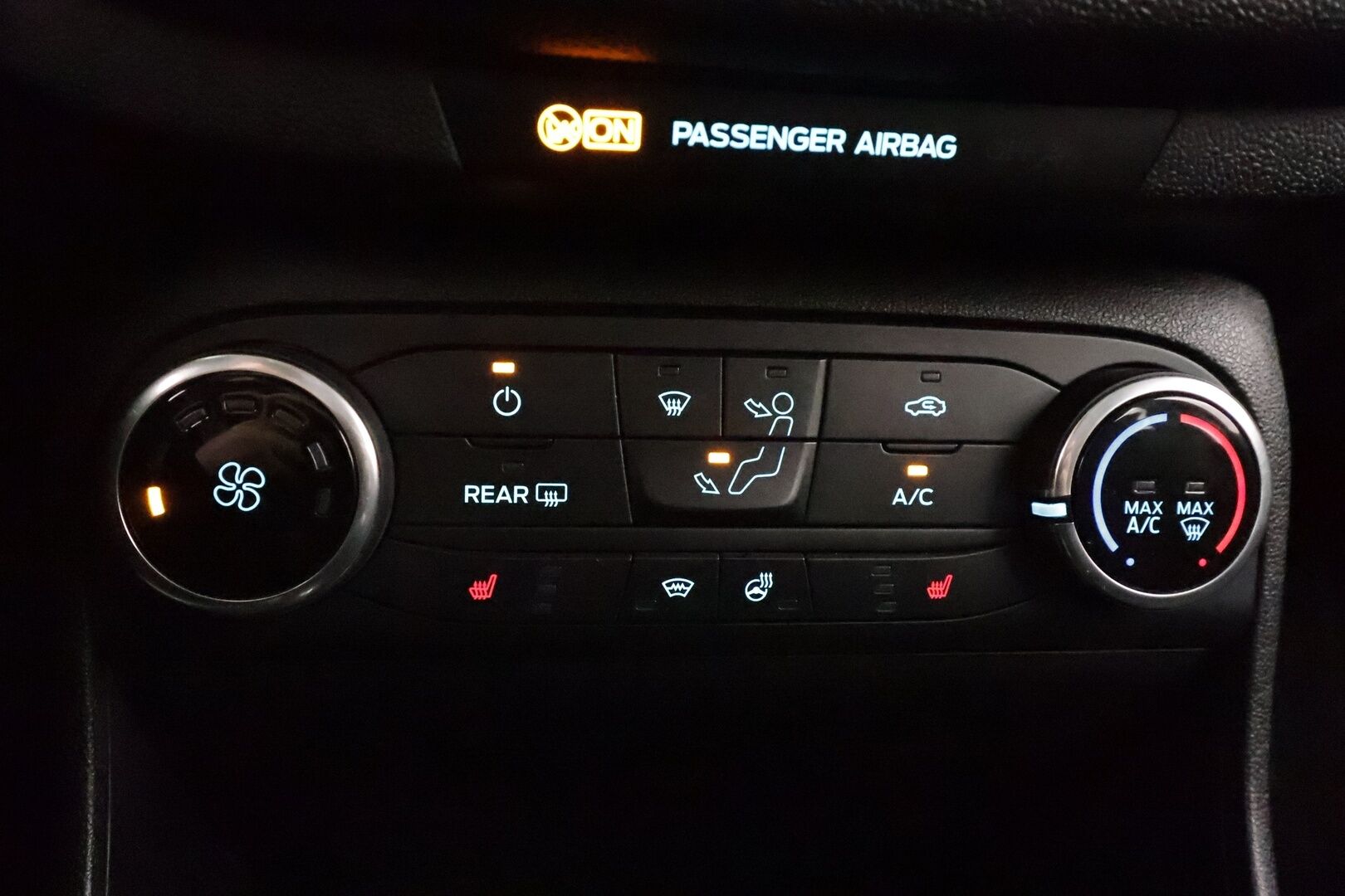 Ford Fiesta 2018 1,1 85hv M5 Trend 5-ovinen -  Vakkari | Bluetooth | Ratinlämmitys | Penkinlämmittimet | Sähköpeilit | Kahdet renkaat | Suomi-auto |