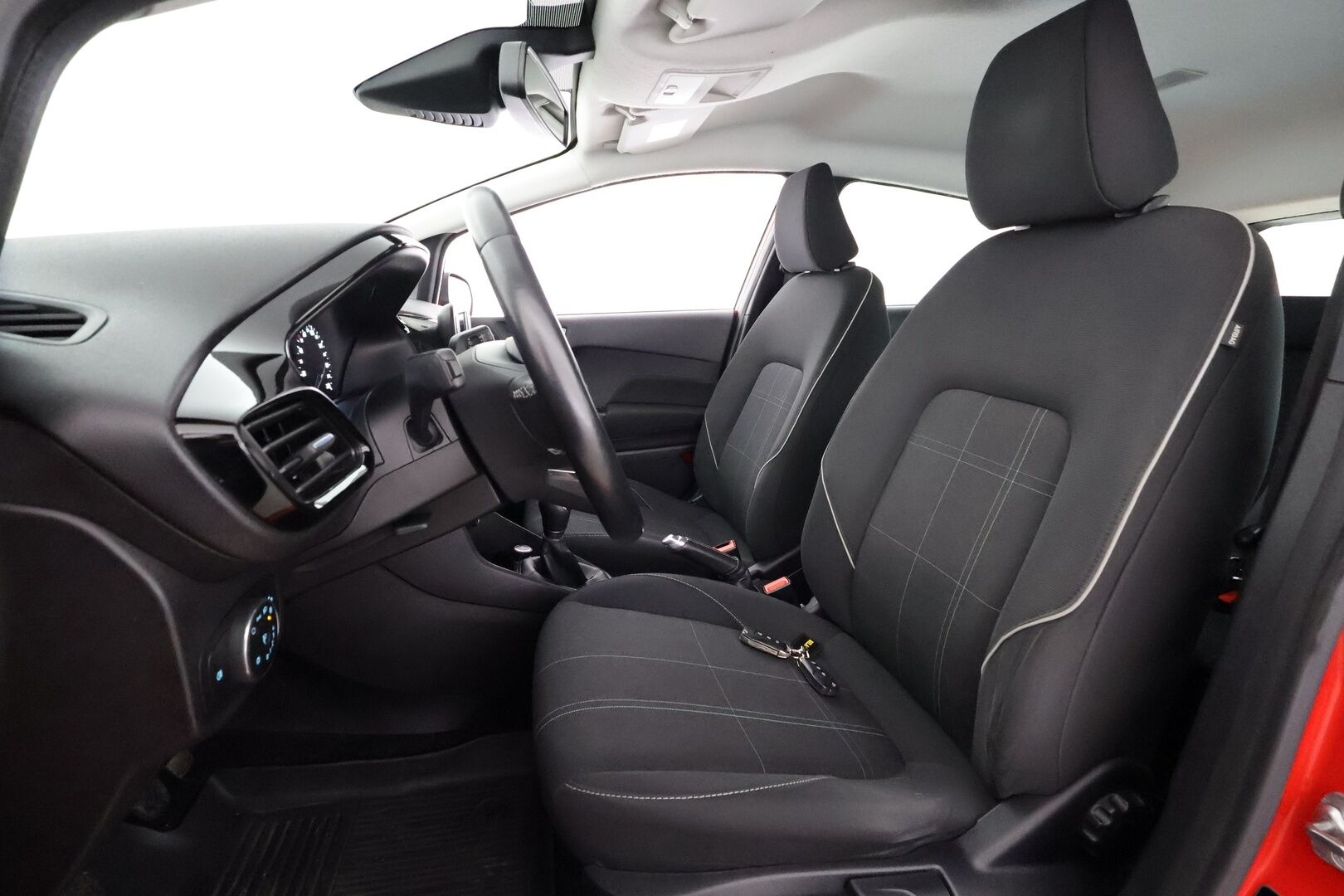 Ford Fiesta 2018 1,1 85hv M5 Trend 5-ovinen -  Vakkari | Bluetooth | Ratinlämmitys | Penkinlämmittimet | Sähköpeilit | Kahdet renkaat | Suomi-auto |