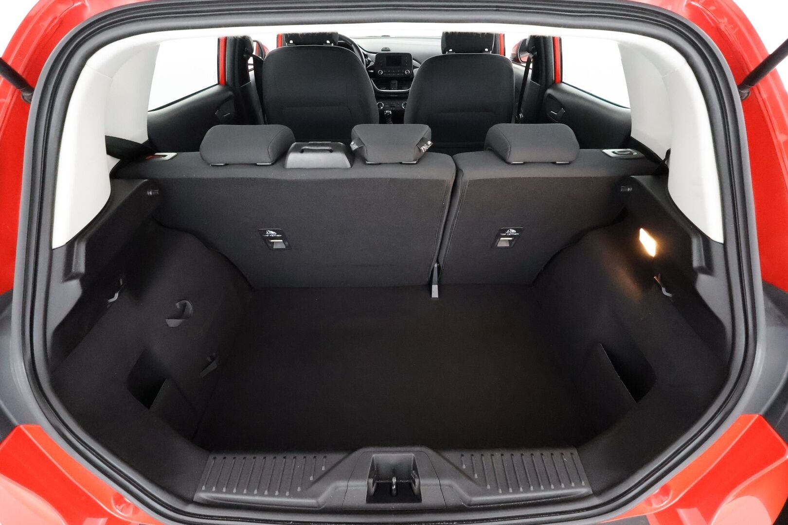 Ford Fiesta 2018 1,1 85hv M5 Trend 5-ovinen -  Vakkari | Bluetooth | Ratinlämmitys | Penkinlämmittimet | Sähköpeilit | Kahdet renkaat | Suomi-auto |