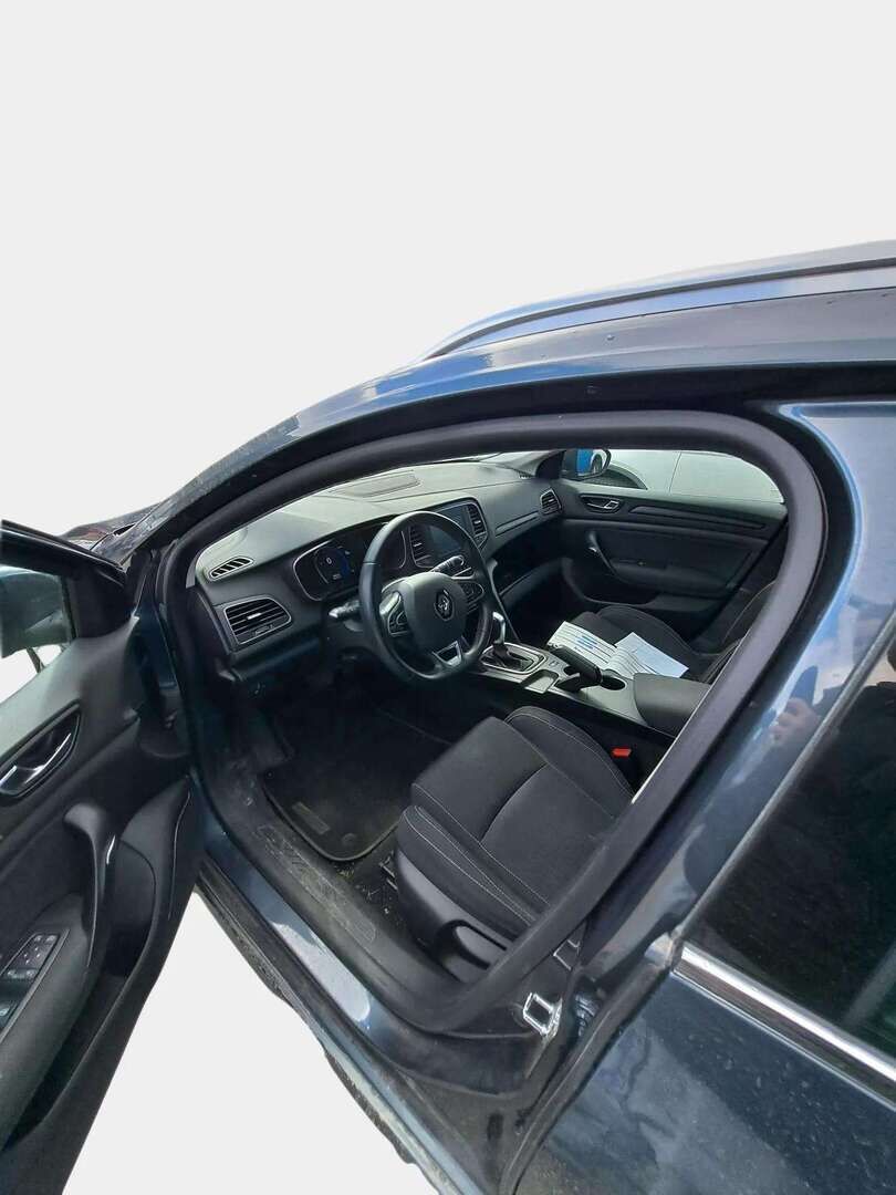 Renault Megane 2018 Sport Tourer TCe 130 EDC7-aut Zen* Sisätilanlämmitin / Vakkari / Suomi-auto * - *Kahdet renkaat alumiinivanteilla / Fiksu huoltohistoria *