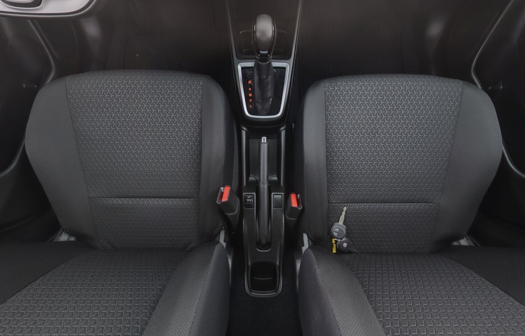 Suzuki Swift 2023 1,2 DUALJET 2WD GL CVT-aut HYBRID - Adapt. Vakkari / LED-valot / Ilmastointi / Bluetooth / Penkinlämmittimet / 2x renkaat / Kauk. Keskuslukitus / Facelift