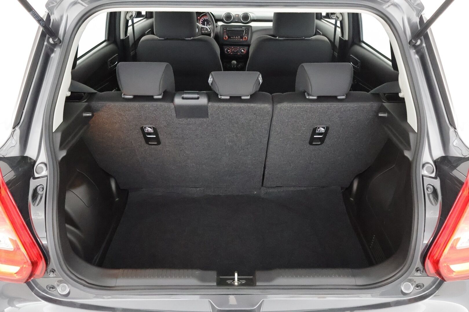 Suzuki Swift 2023 1,2 DUALJET 2WD GL CVT-aut HYBRID - Adapt. Vakkari / LED-valot / Ilmastointi / Bluetooth / Penkinlämmittimet / 2x renkaat / Kauk. Keskuslukitus / Facelift