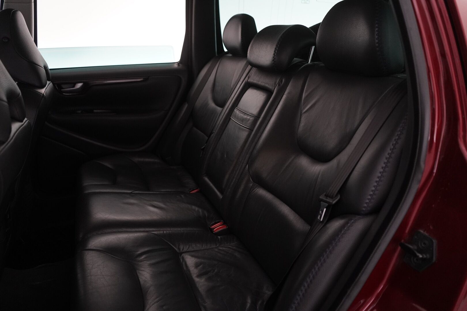 Volvo XC70 2005 2.4D AWD Summum Business * - YritysOutlet - Myydään vain yrityksille * - Koukku / Nahkasisusta / Muistipenkki / Vakkari 